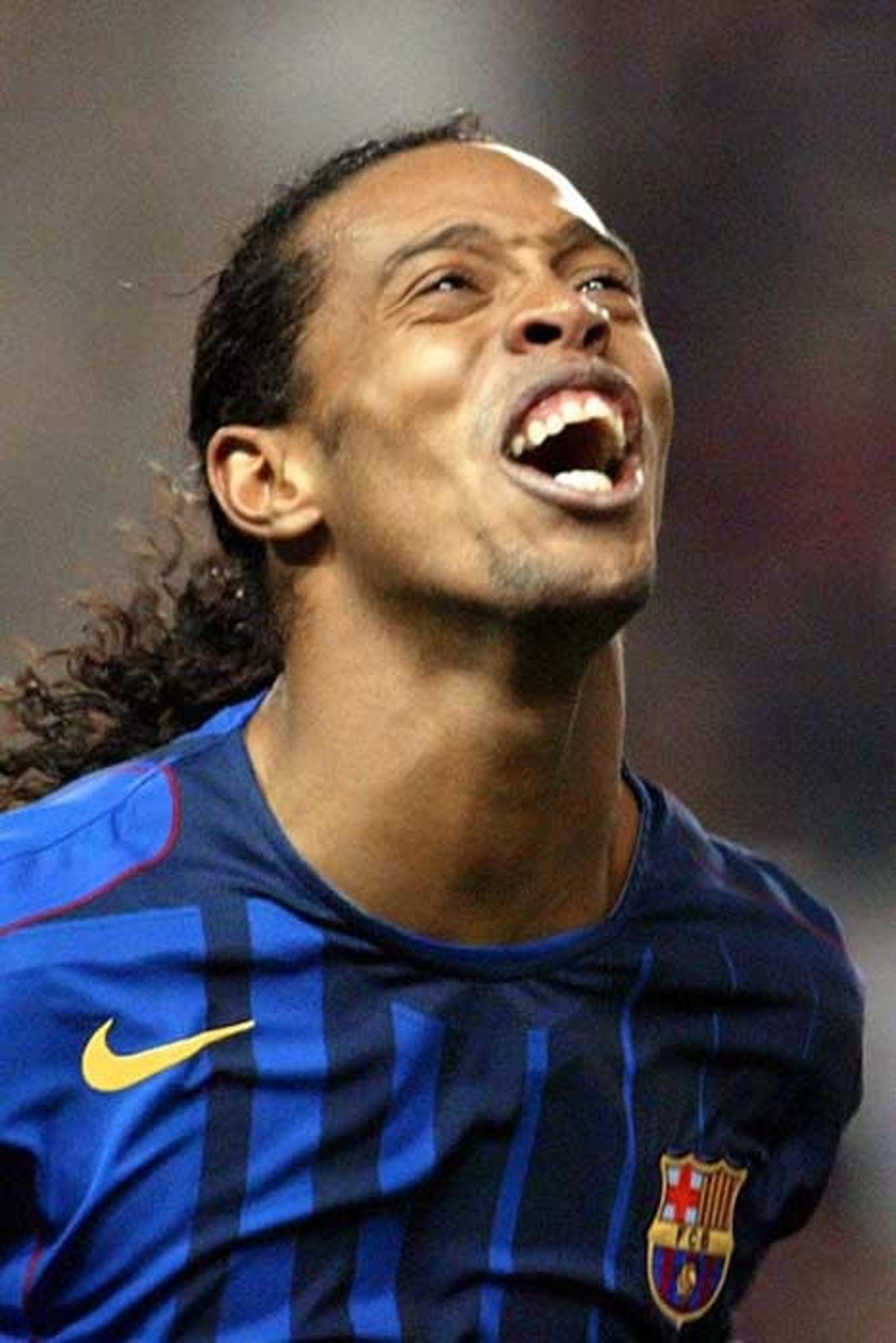 Já em 2006 Ronaldinho Gaúcho, novamente o melhor brasileiro, ficou em terceiro lugar