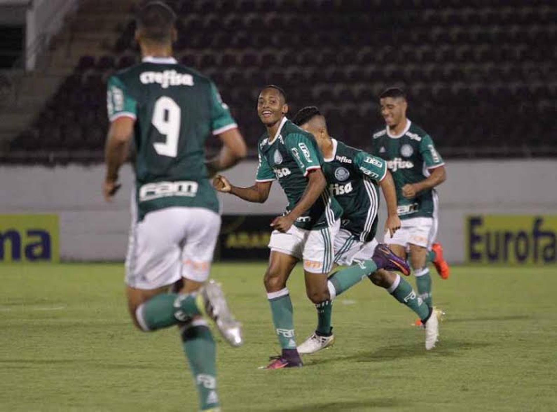 Palmeiras x Paranoá - Copa São Paulo