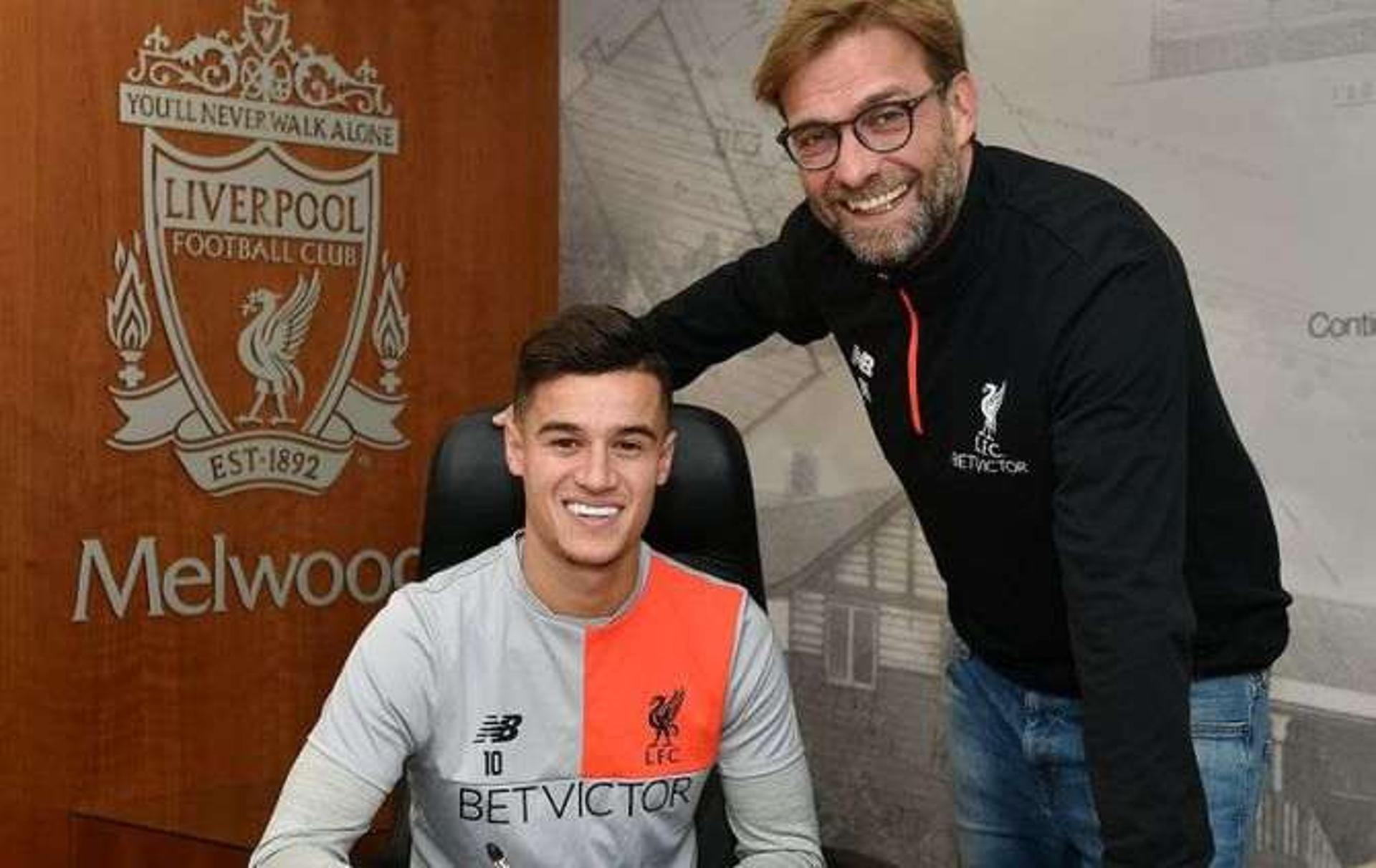 Coutinho renovou com o Liverpool até 2022