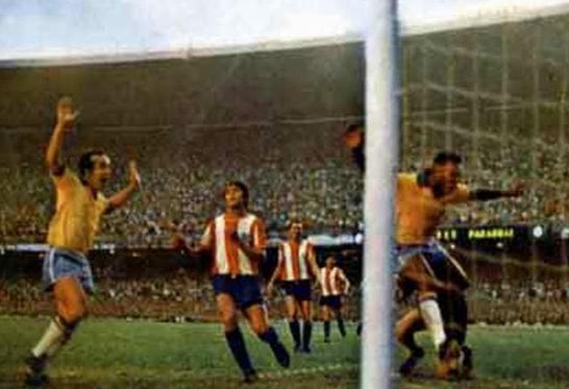 Tostão - Brasil 1x0 Paraguai - Eliminatórias de 1969 (Foto: Reprodução)