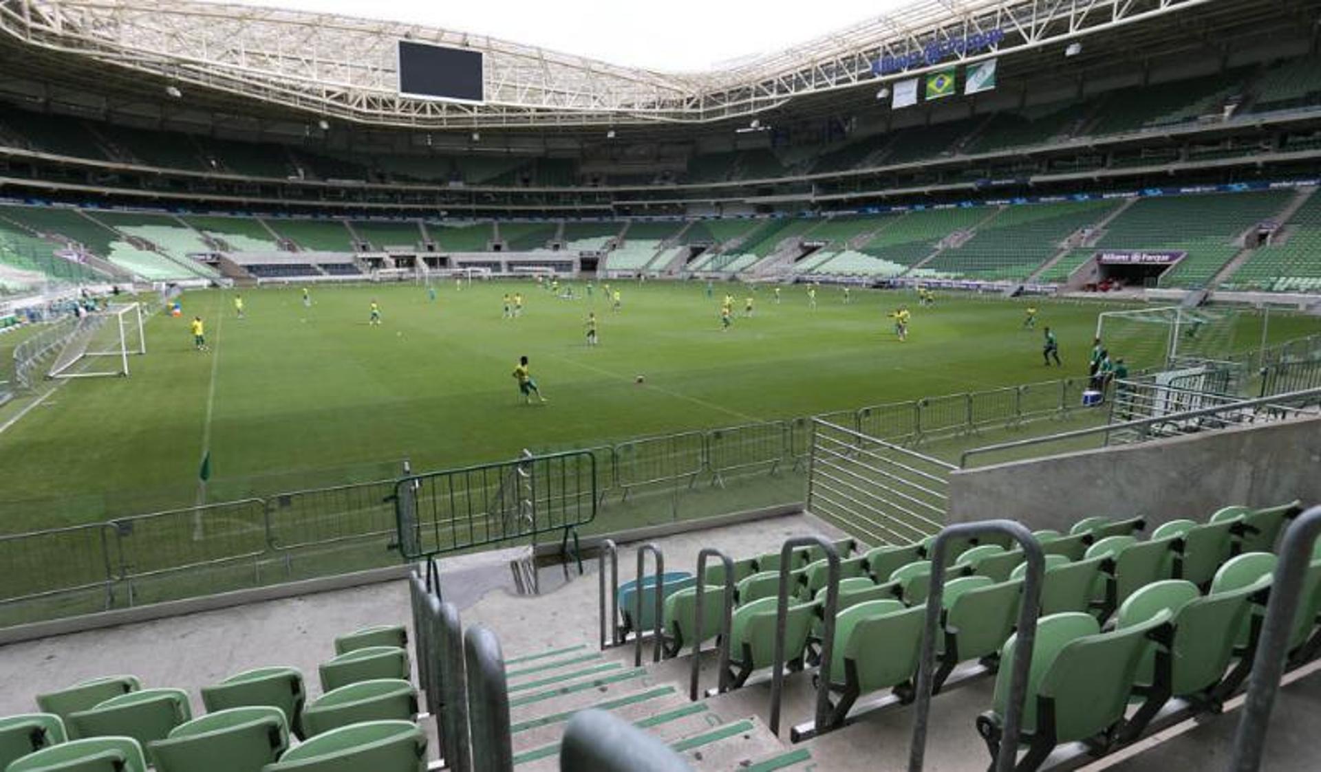 Palmeiras treina no Allianz Parque