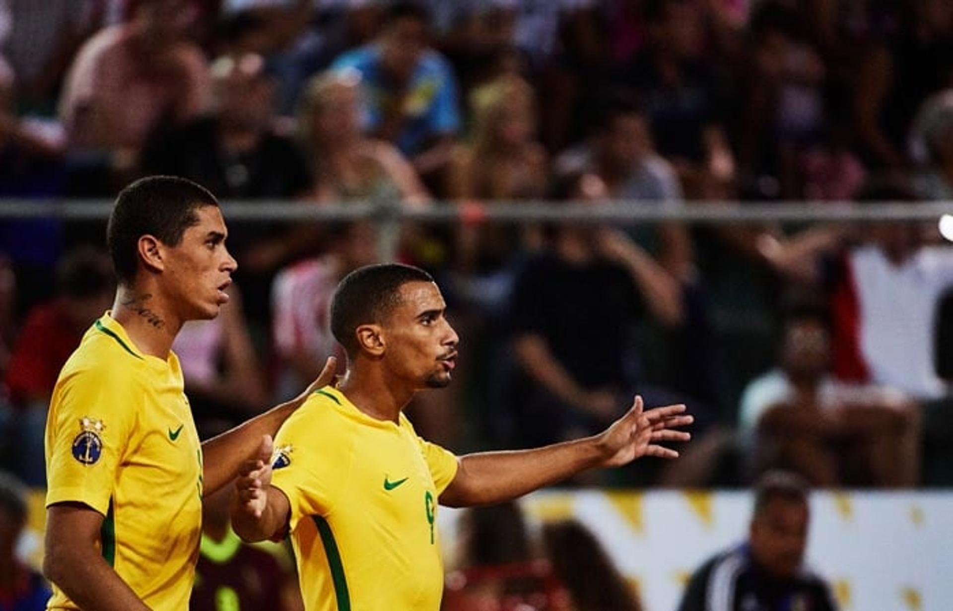 Beach Soccer - Brasil goleia a Colômbia, assume a liderança isolada e segue 100% nas Eliminatórias