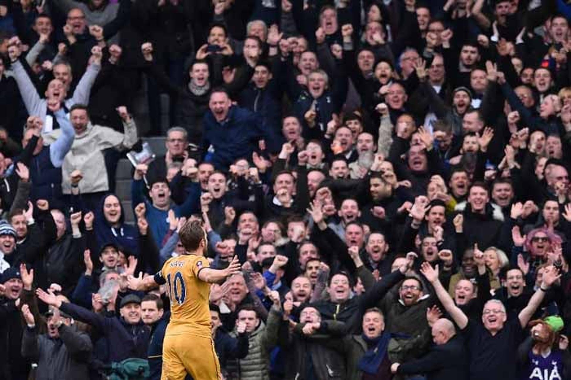 Fulham x Tottenham - Kane