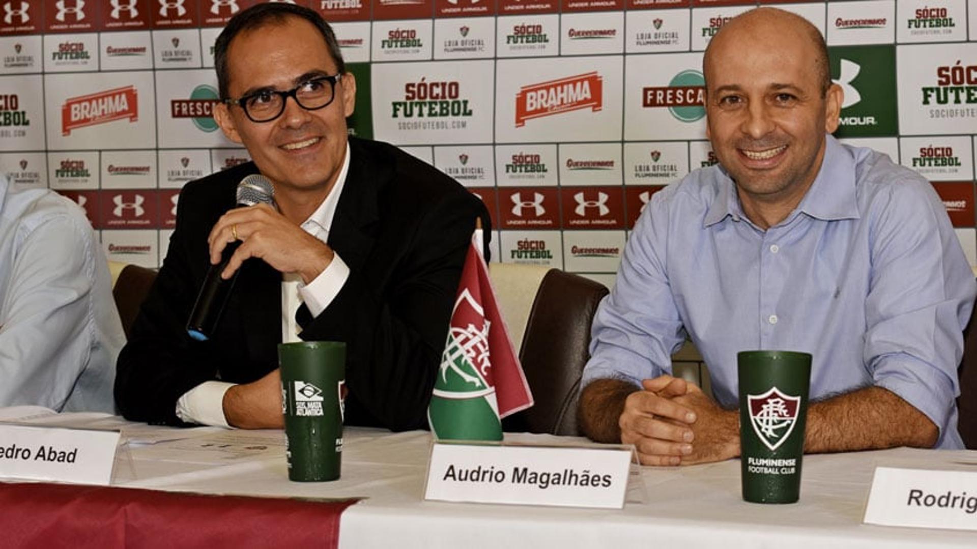 Pedro Abad faz o anuncio da Under Armour como fornecedora do material esportivo do Fluminense