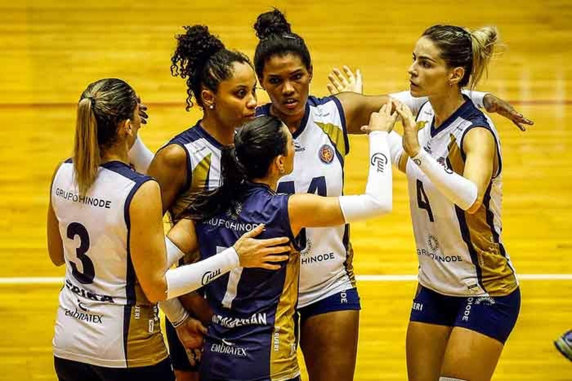 SUPERLIGA B FEMININA: Hinode/Barueri vence mais uma e garante vaga direta à semifinal