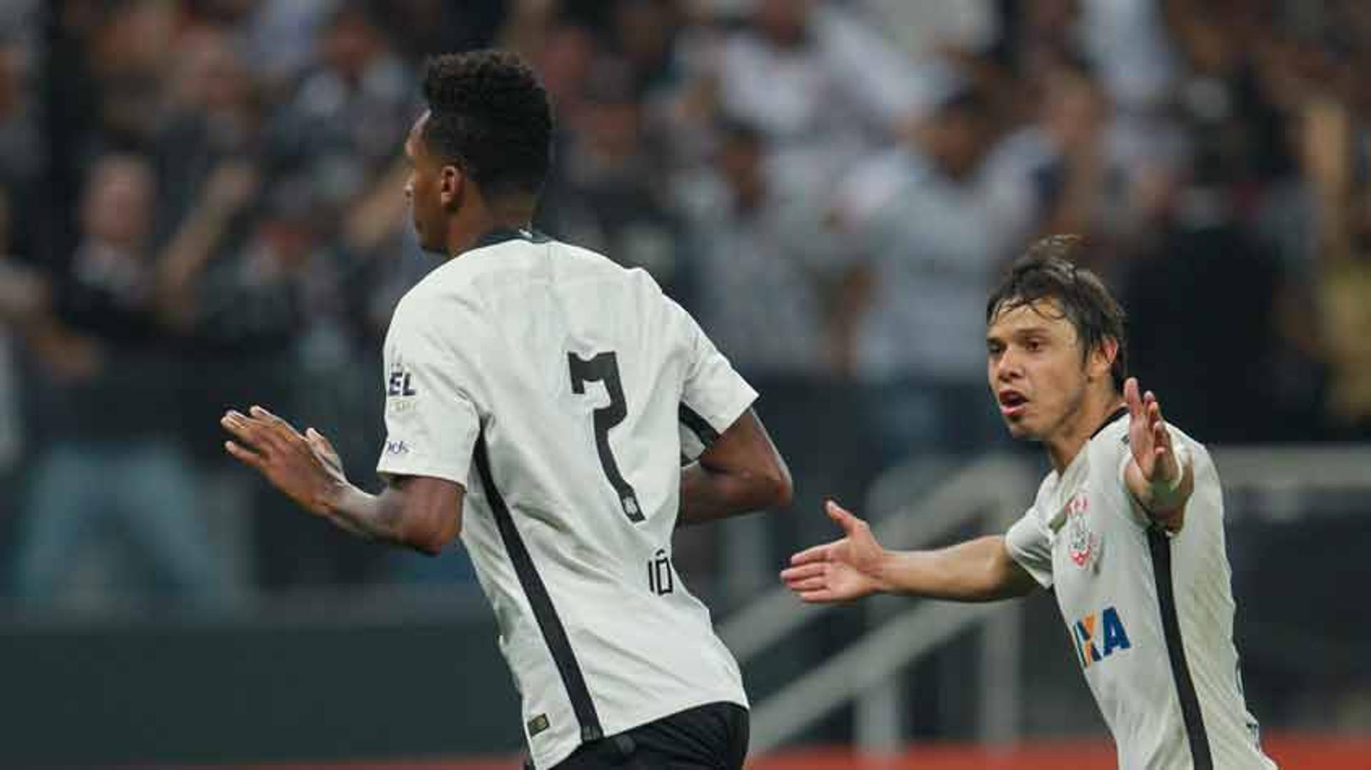 Corinthians vence o Palmeiras em casa