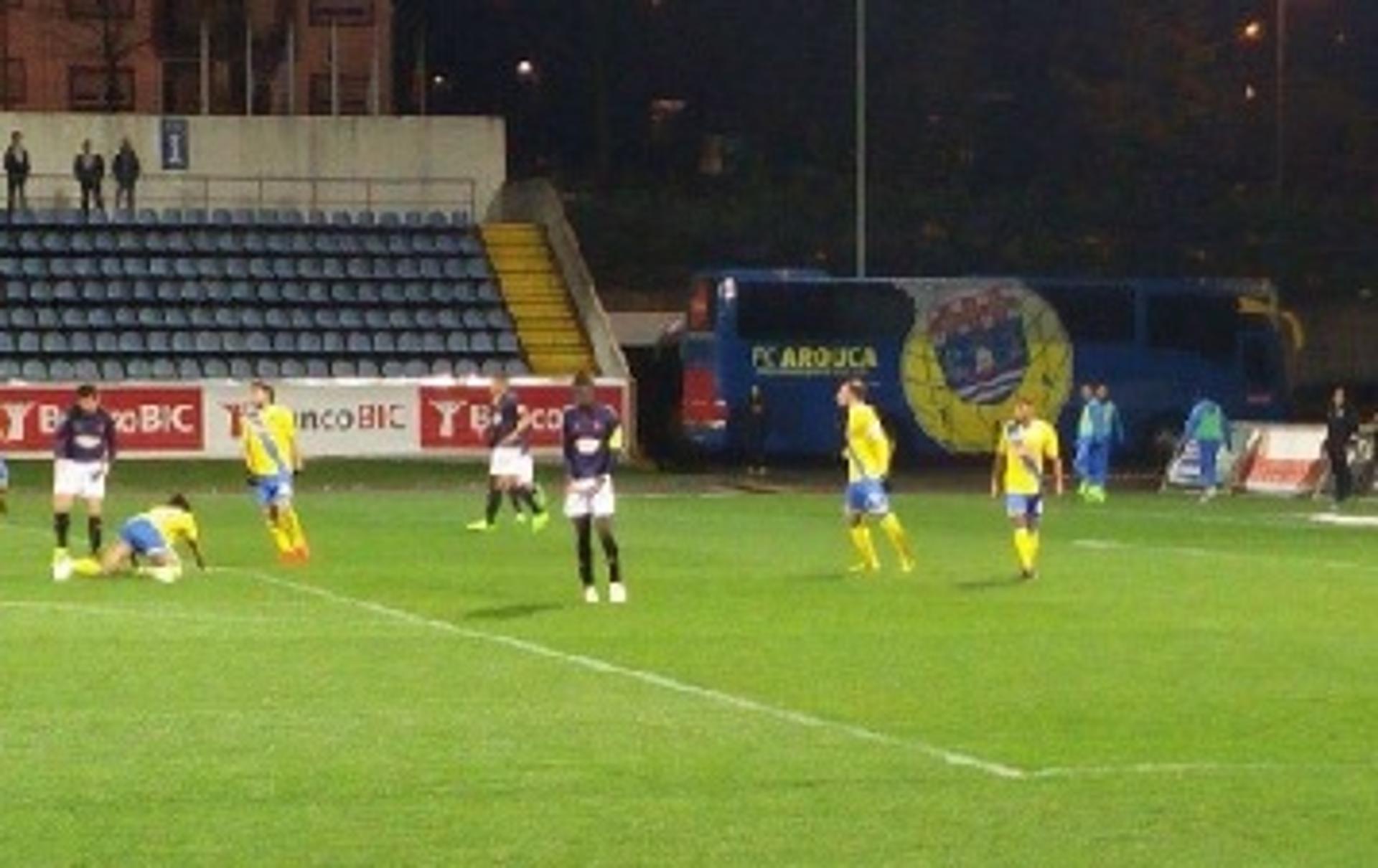 Belenenses venceu o Arouca, de virada, pelo Campeonato Português (Foto: Reprodução / Twitter)