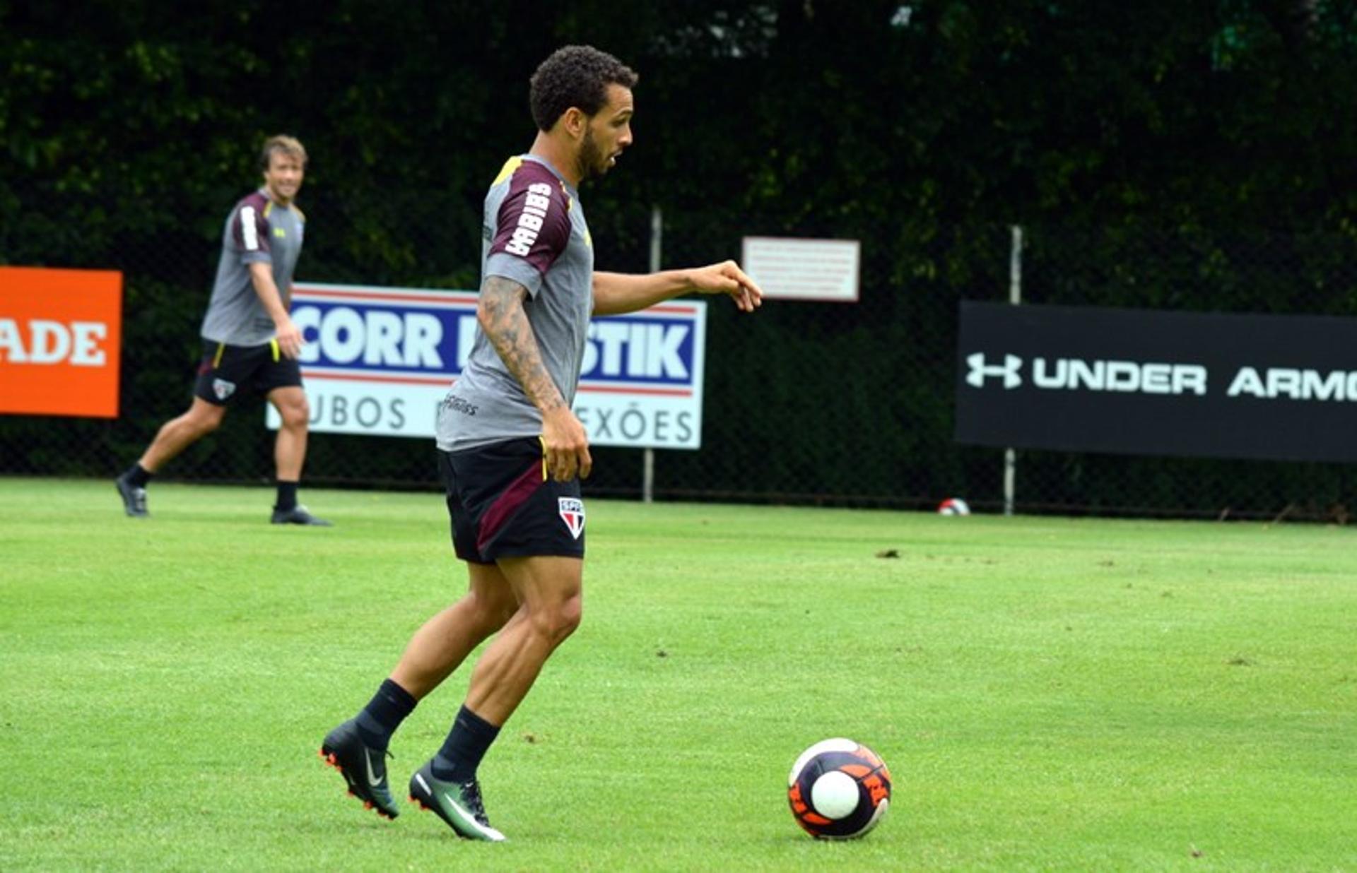 Wellington Nem tem quatro partidas pelo Tricolor, nenhuma completa