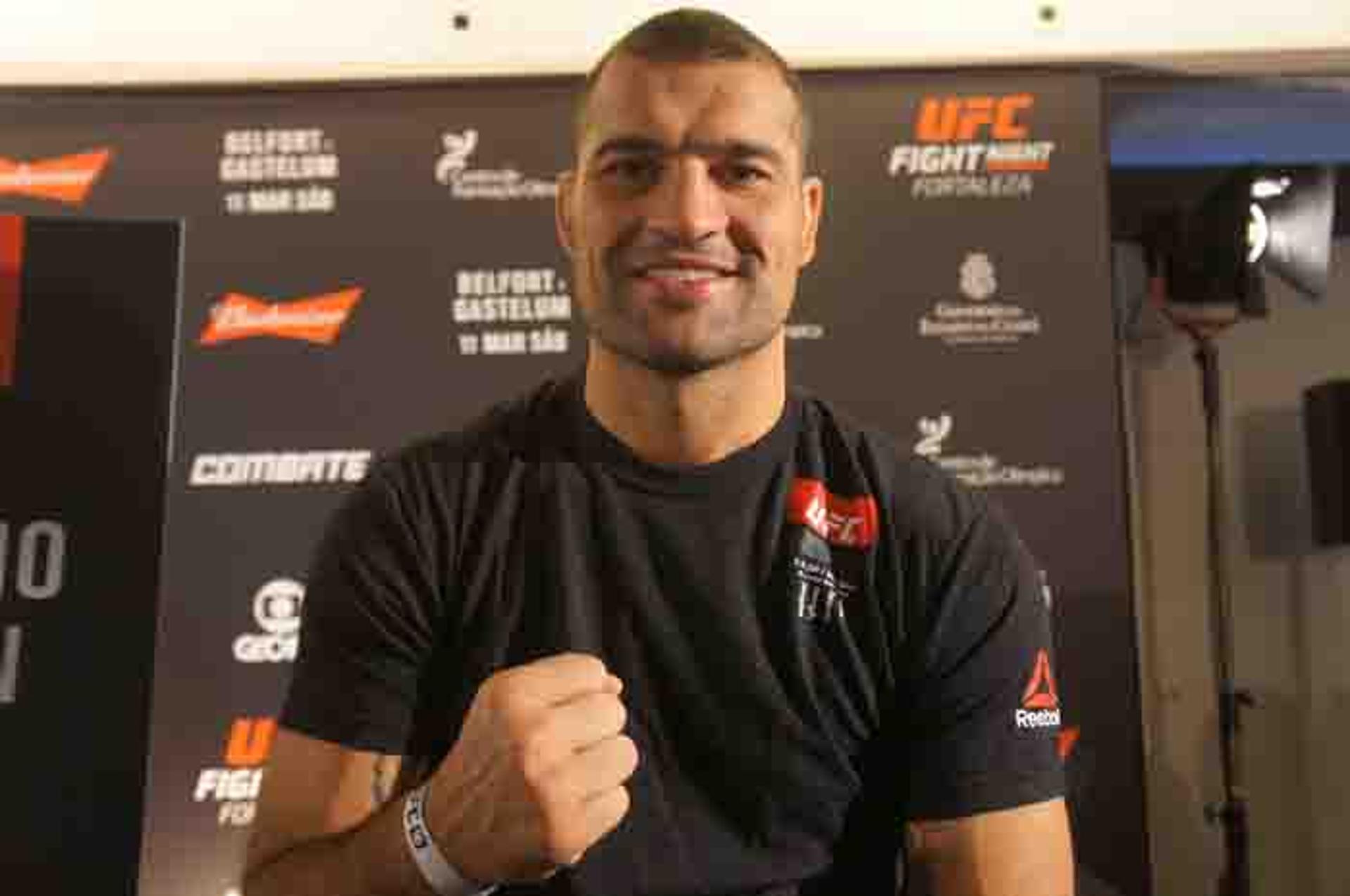 Mauricio Shogun em Media Day do UFC Fortaleza