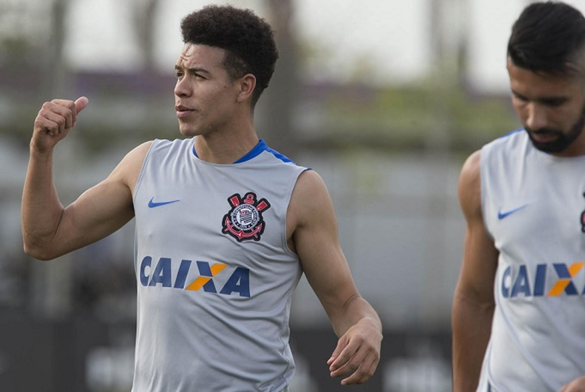 Marquinhos Gabriel e Guilherme, em treino do Corinthians