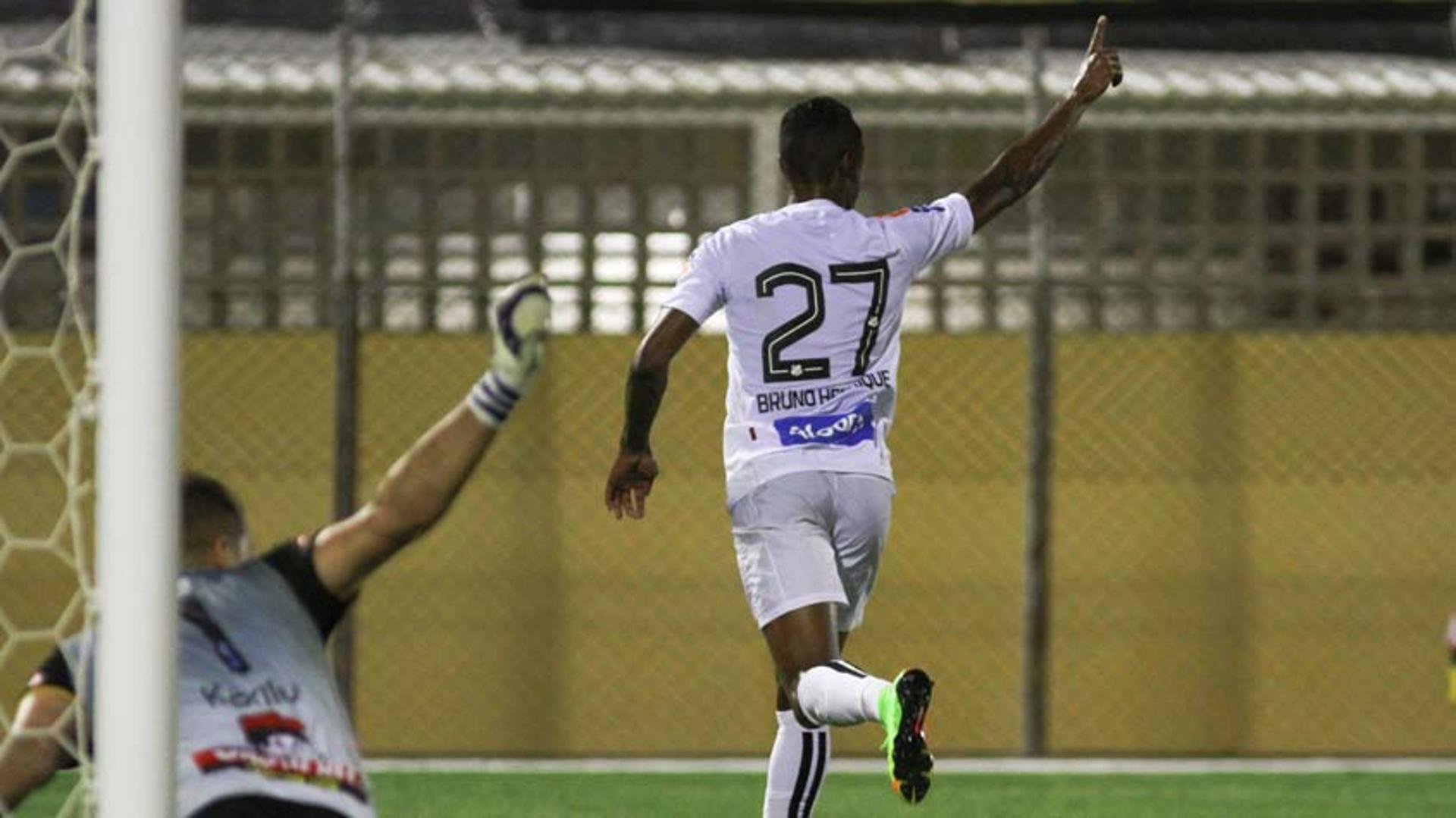 Bruno Henrique foi o cara da vitória do Santos sobre o São Bernardo