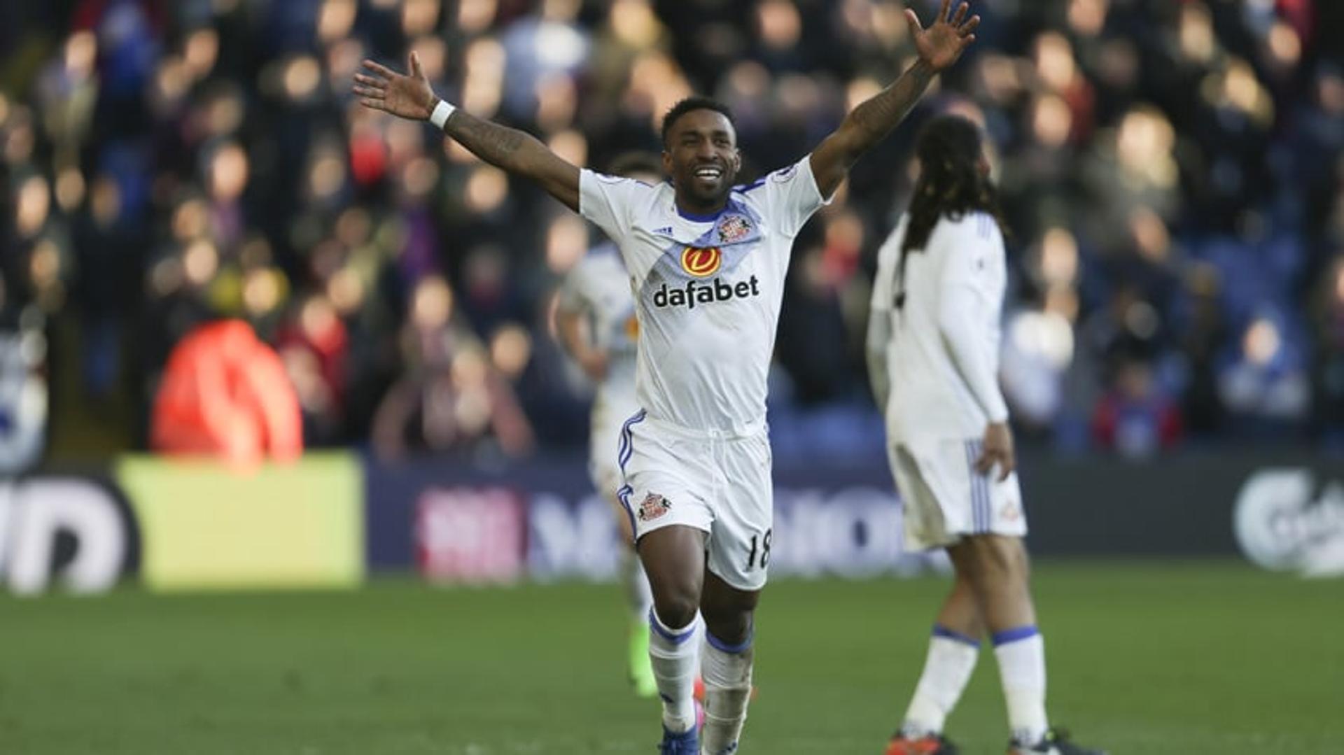 Defoe pelo Sunderland