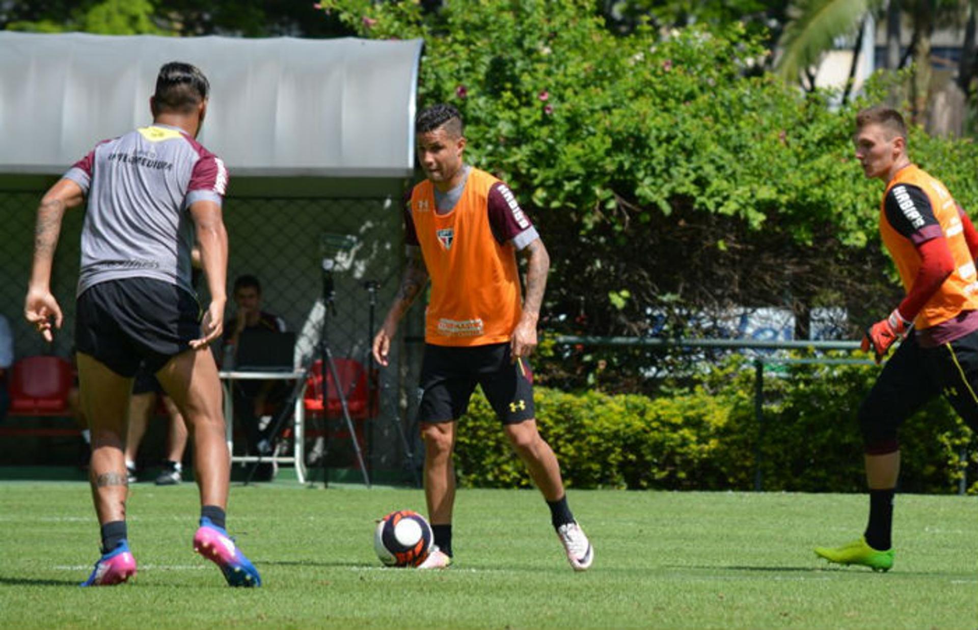 Bruno tem 108 jogos pelo São Paulo, com 15 assistências e nenhum gol