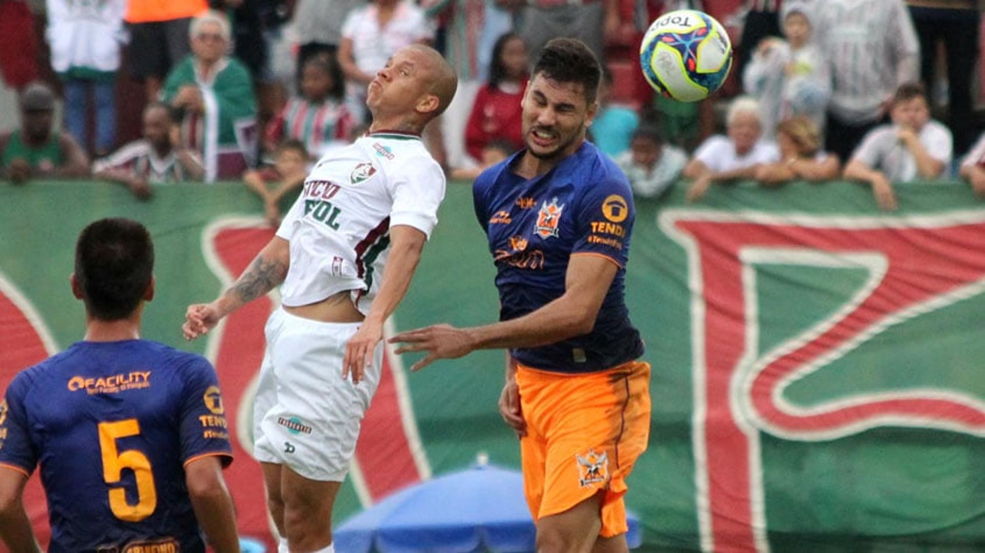 No Campeonato Carioca do ano passado, o Nova Iguaçu venceu o Fluminense por 3 a 1