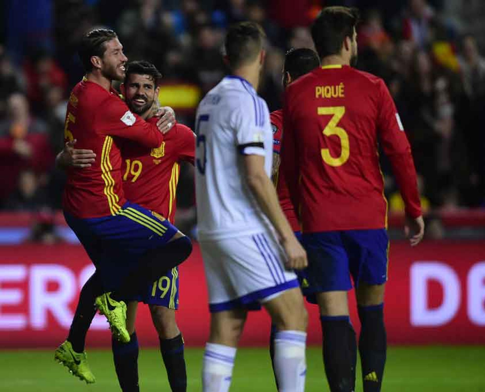 Sergio Ramos e Diego Costa - Espanha x Israel