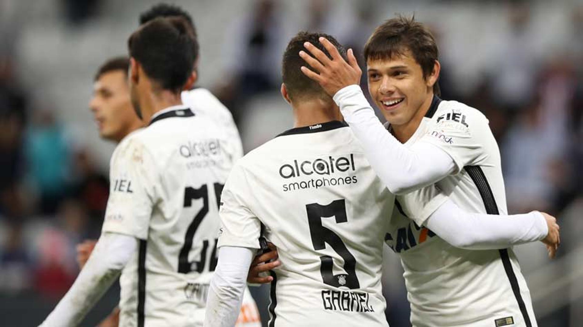 Corinthians vence o Linense na Arena