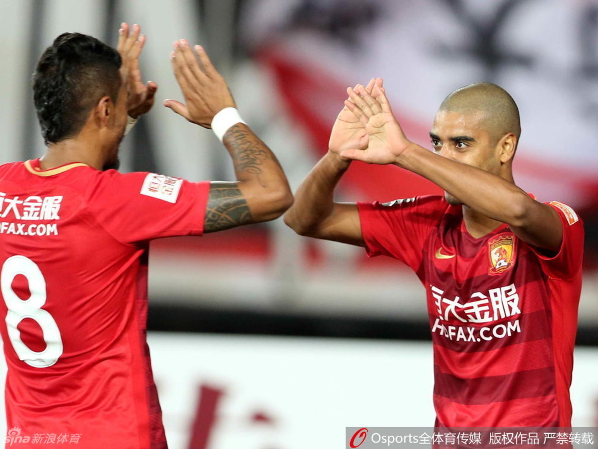 Paulinho e Alan - Ghangzhou x Shanghai