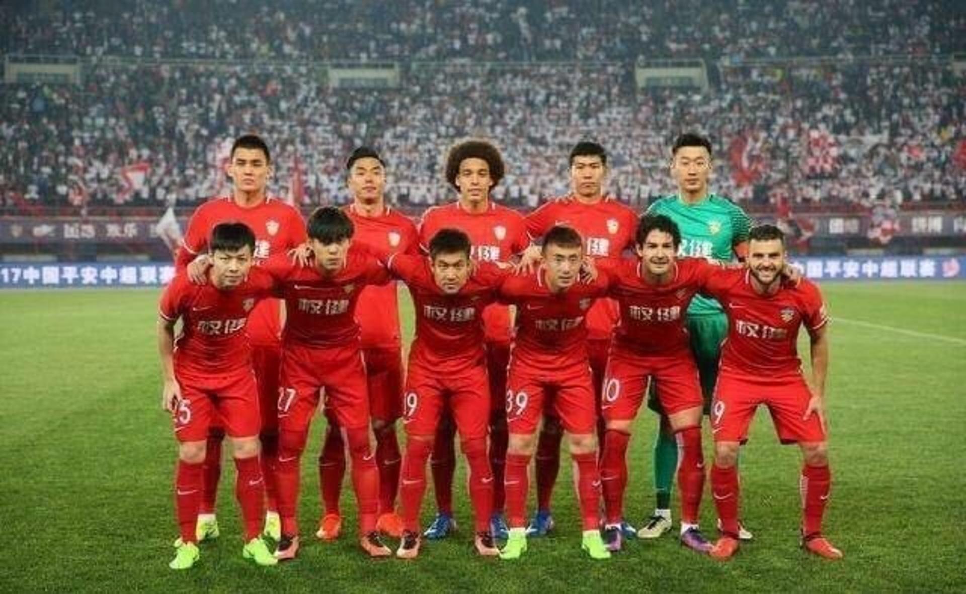 Junior Moraes em sua primeira partida pelo Tianjin Quanjian