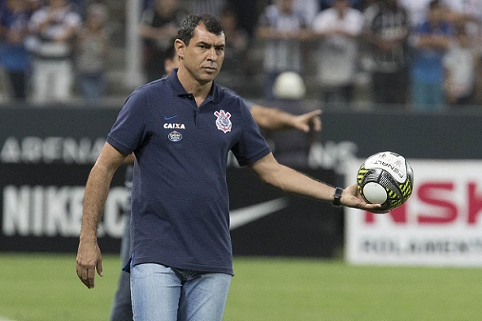 Fabio Carille, técnico do Corinthians, na partida contra o Botafogo-SP