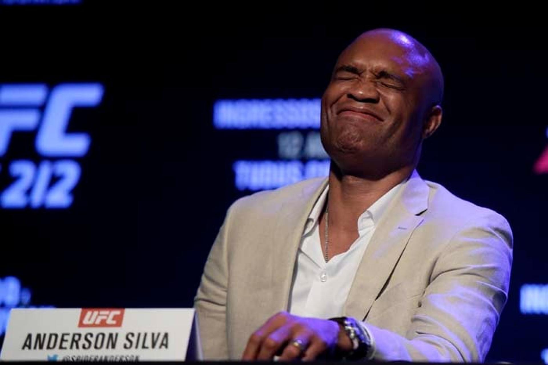 Anderson Silva ainda não sabe quando volta ao UFC