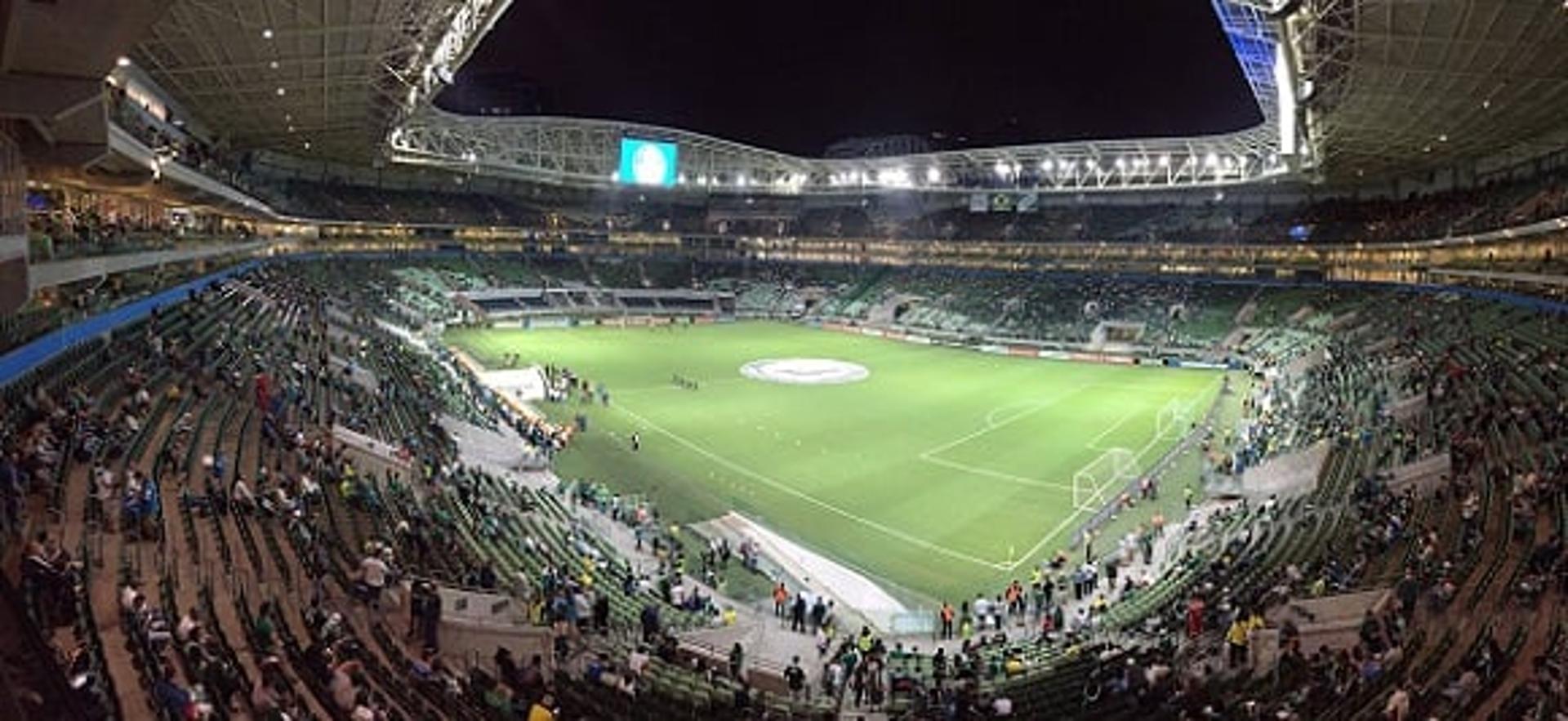 Allianz Parque teve o gramado trocado