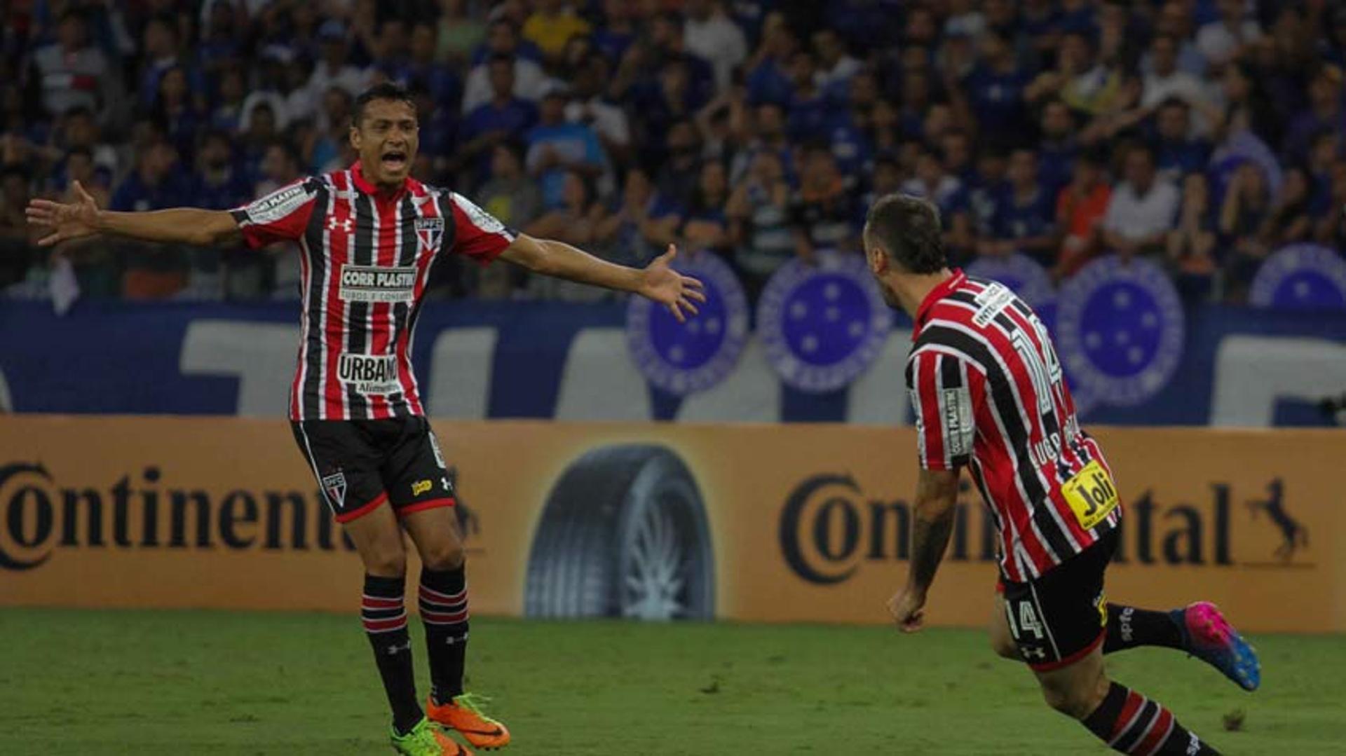 Cruzeiro 1 x 2 São Paulo - Copa do Brasil - 19/4/2017