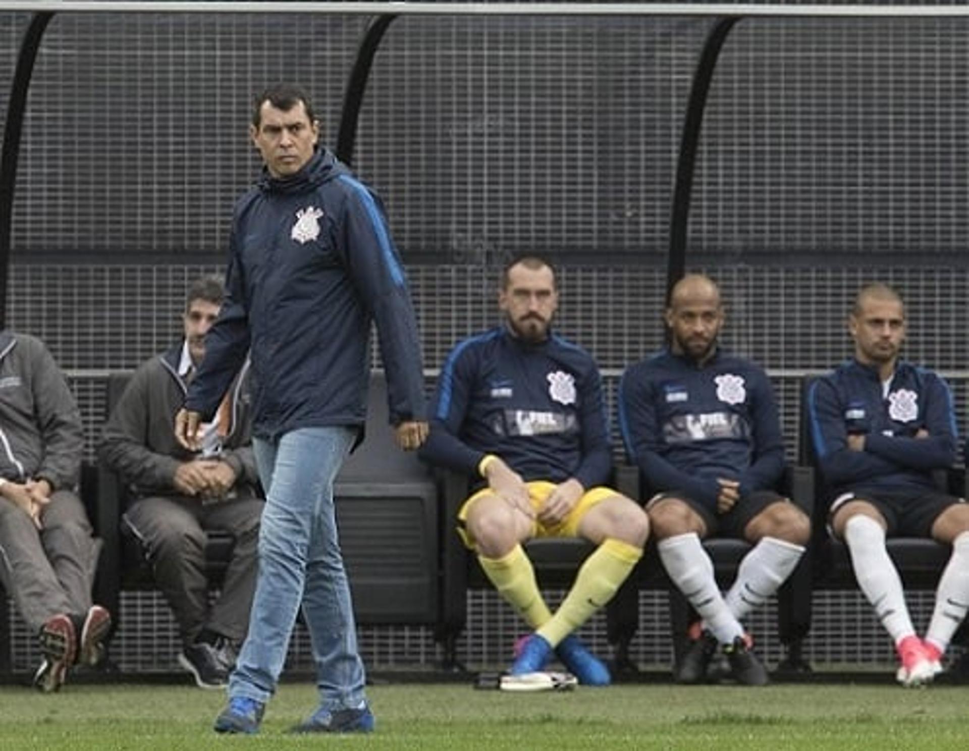 Fabio Carille técnico do Corinthians, durante o clássico na Arena