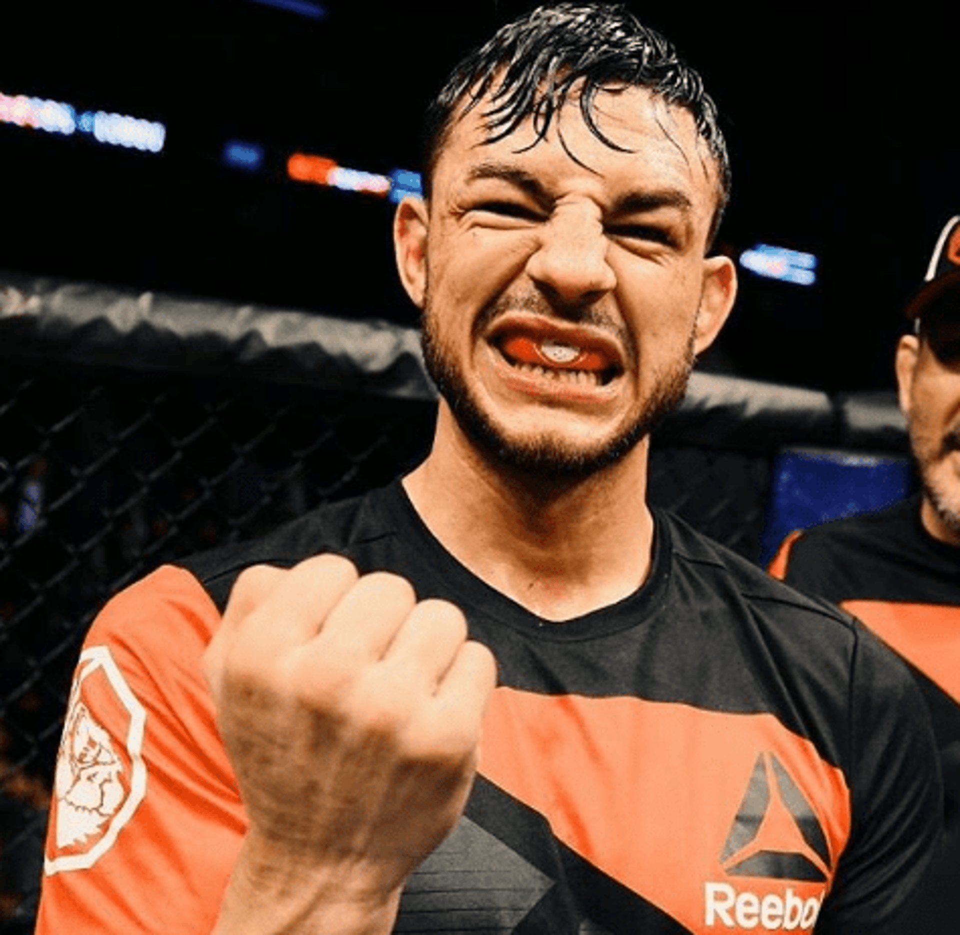 Cub Swanson venceu Artem Lobov na decisão dos juízes