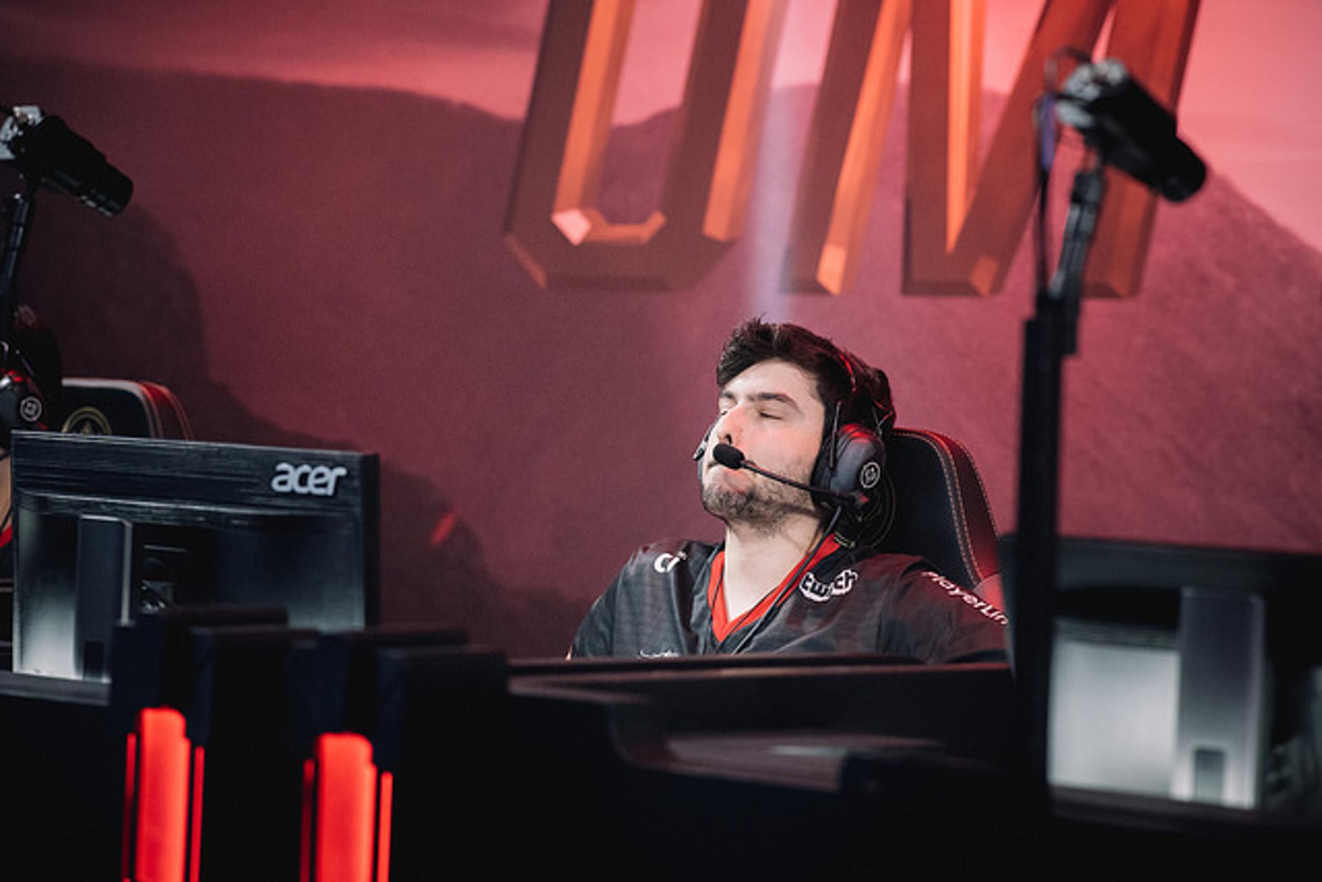 Red Canids é eliminada do Mid-Season Invitational