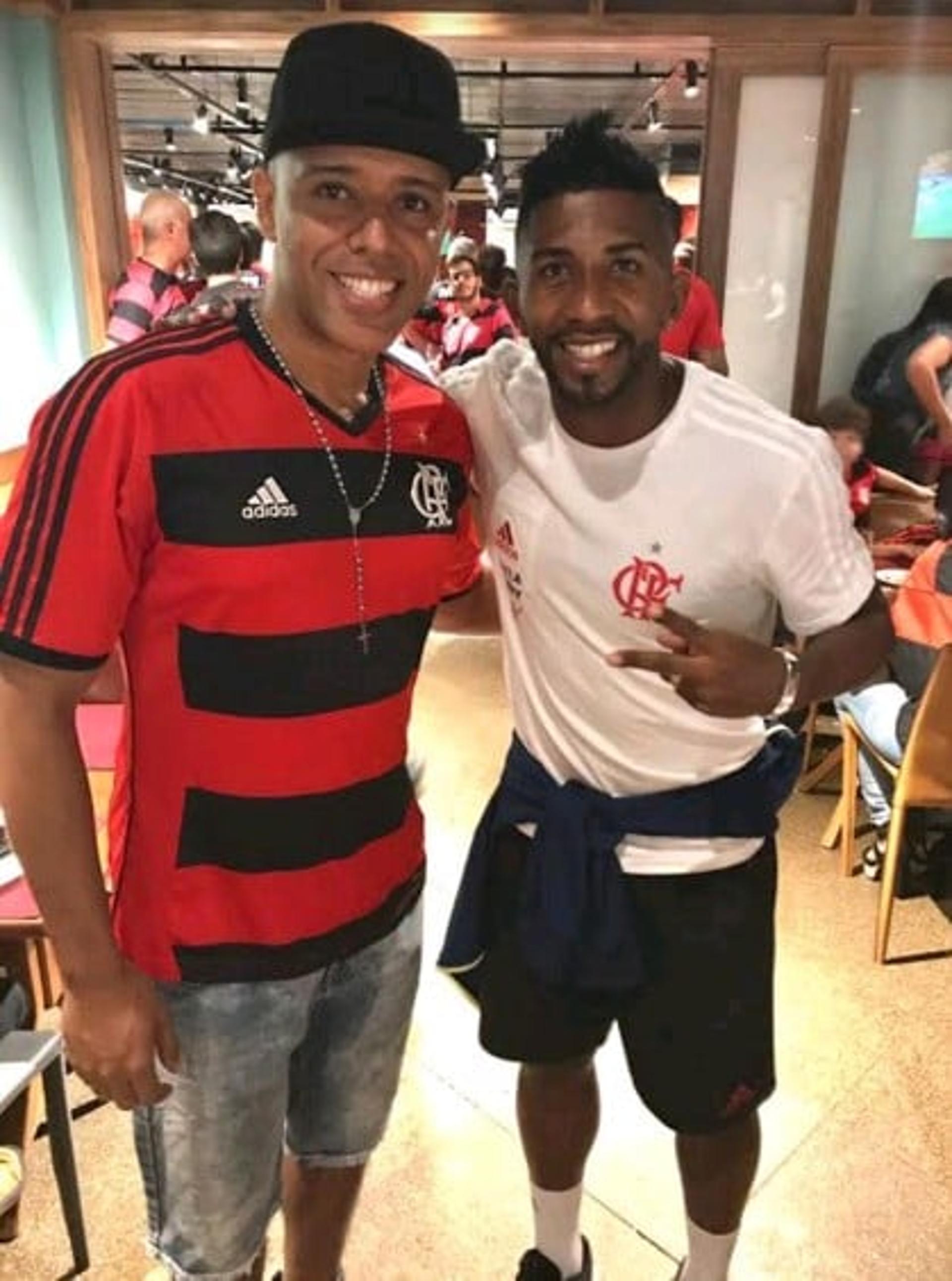 MC Koringa e Rodinei