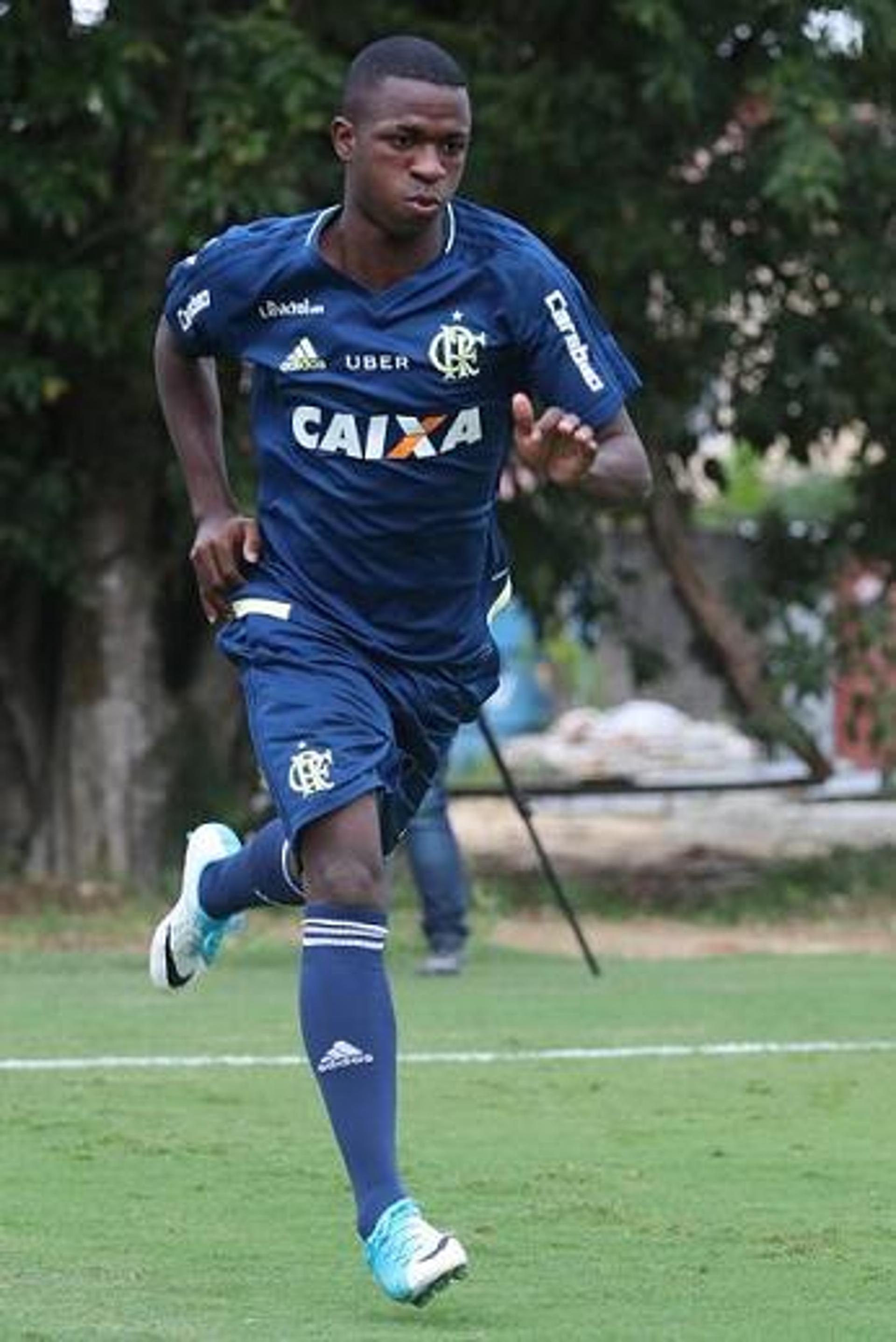 Vinícius Júnior em seu primeiro dia de treino no Flamengo (Gilvan de Souza / Flamengo)