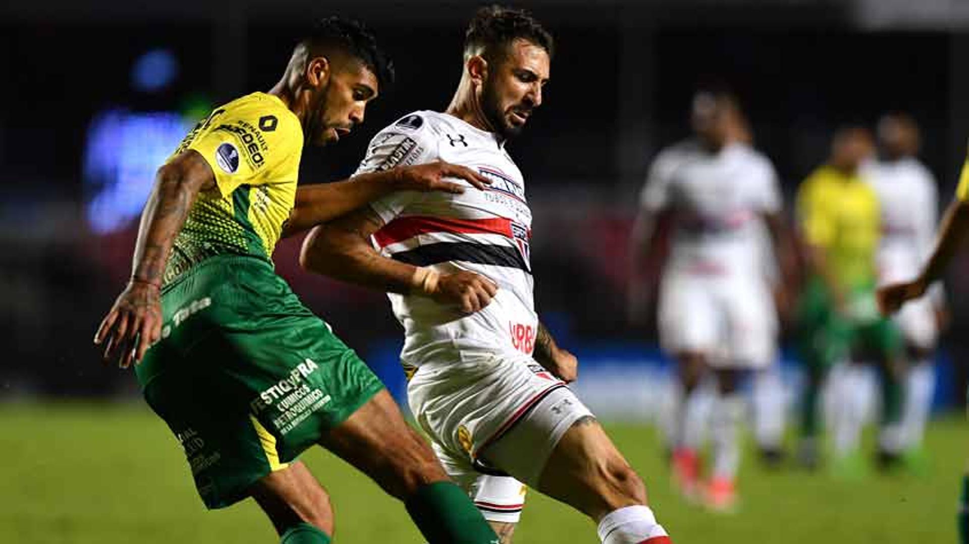 São Paulo 1x1 Defensa