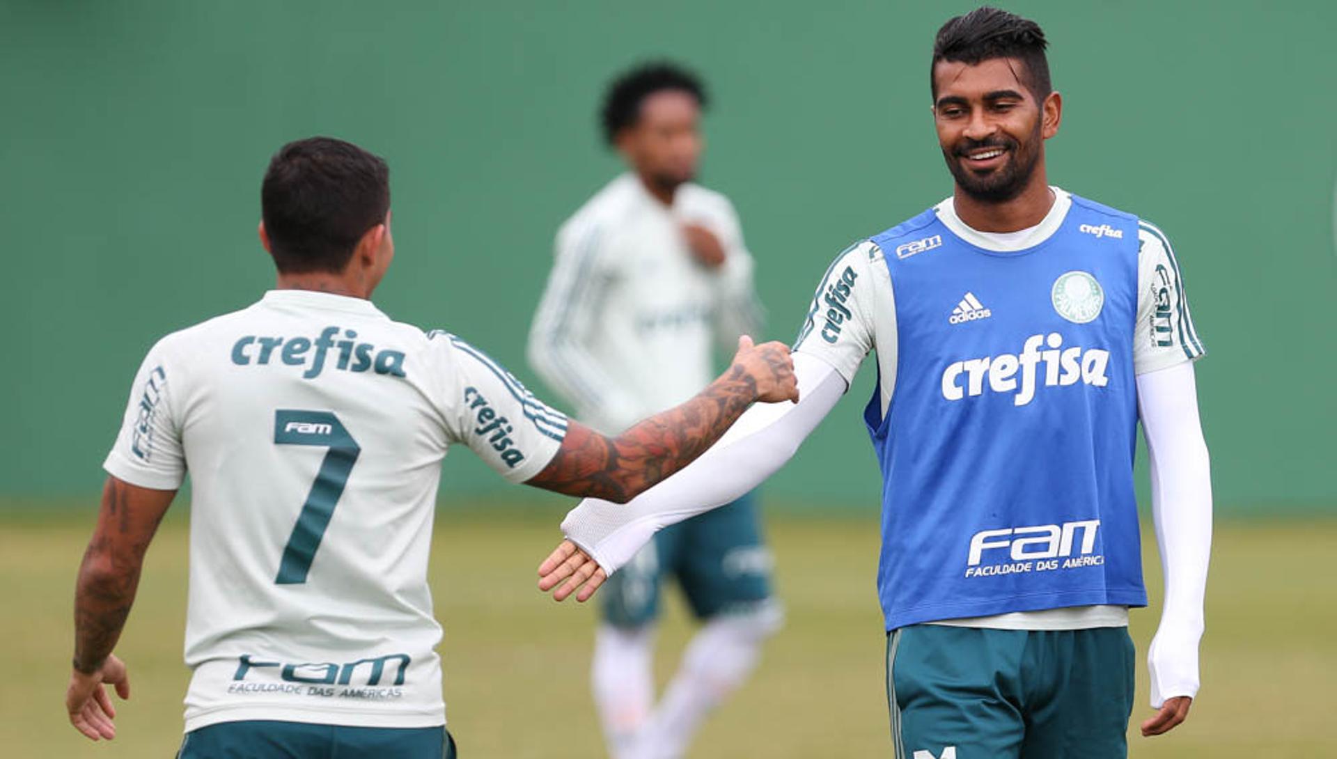 Dudu e Thiago Santos - treino do Palmeiras