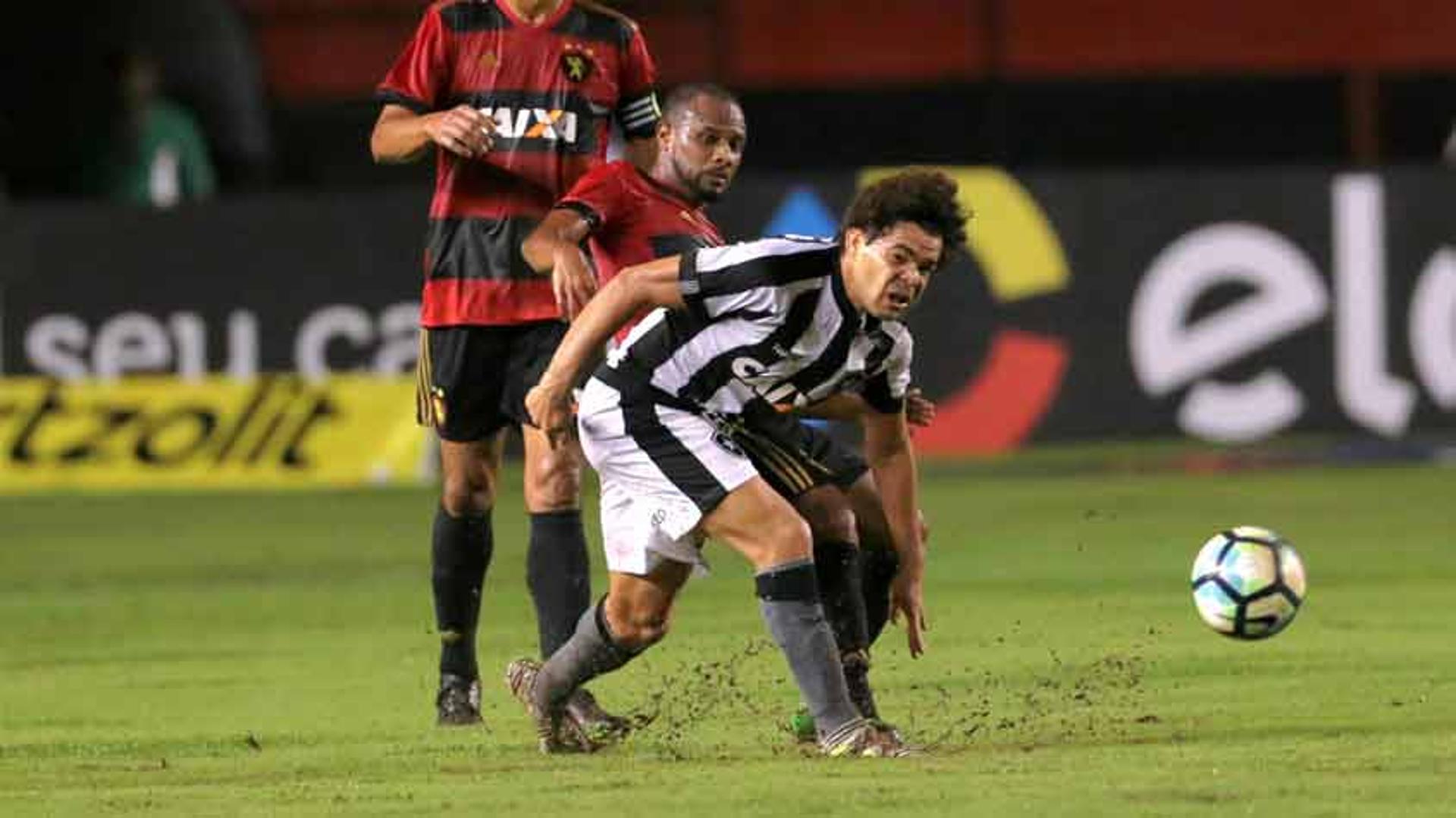 Botafogo x Sport: o último duelo foi pela Copa do Brasil, no Recife (PE). Empate em 1 a 1 que classificou o Glorioso