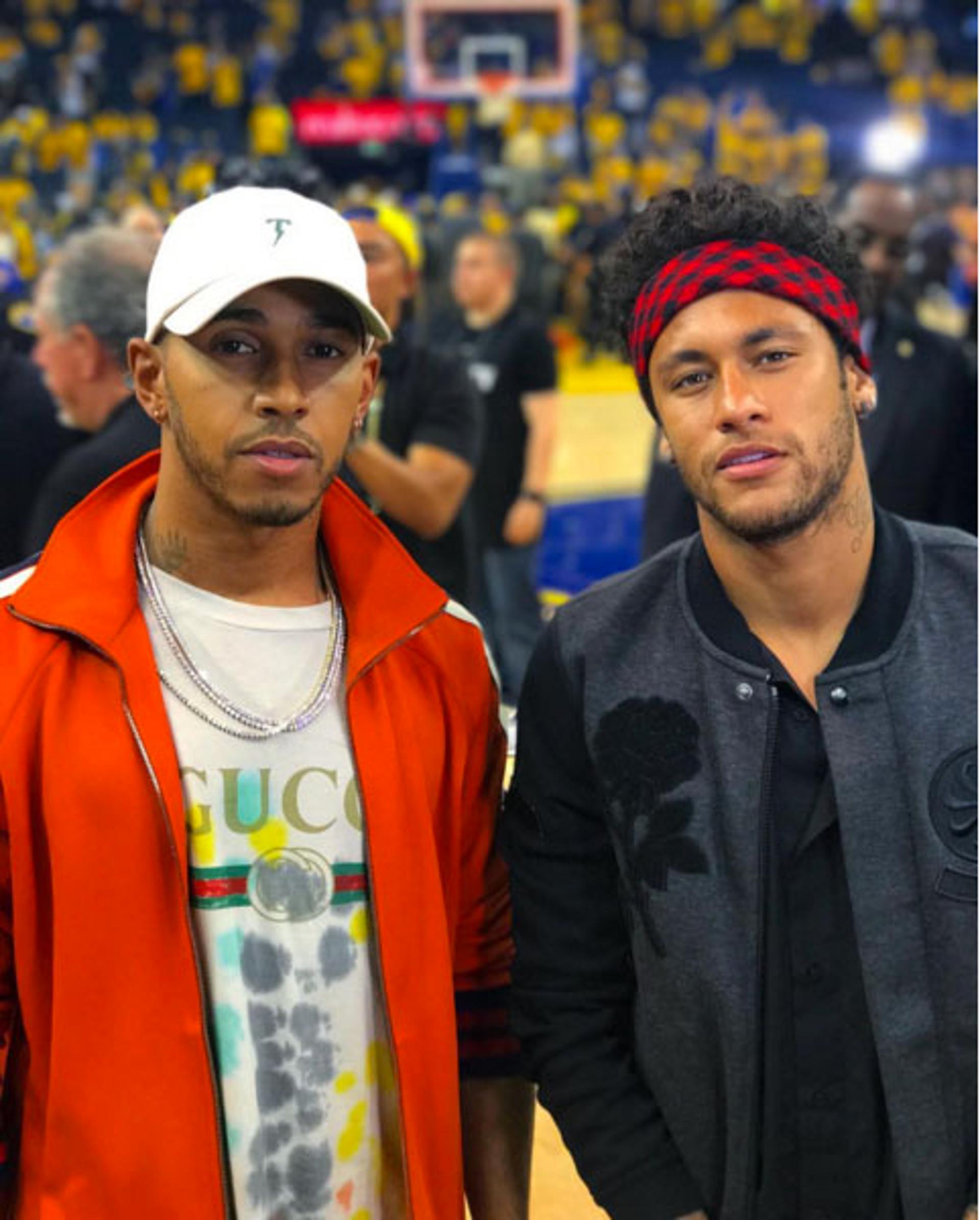 Neymar e Lewis Hamilton assistem final da NBA