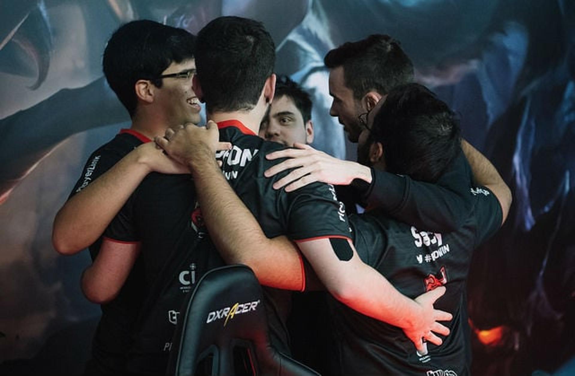 Red Canids venceu a paiN Gaming por 2 a 0