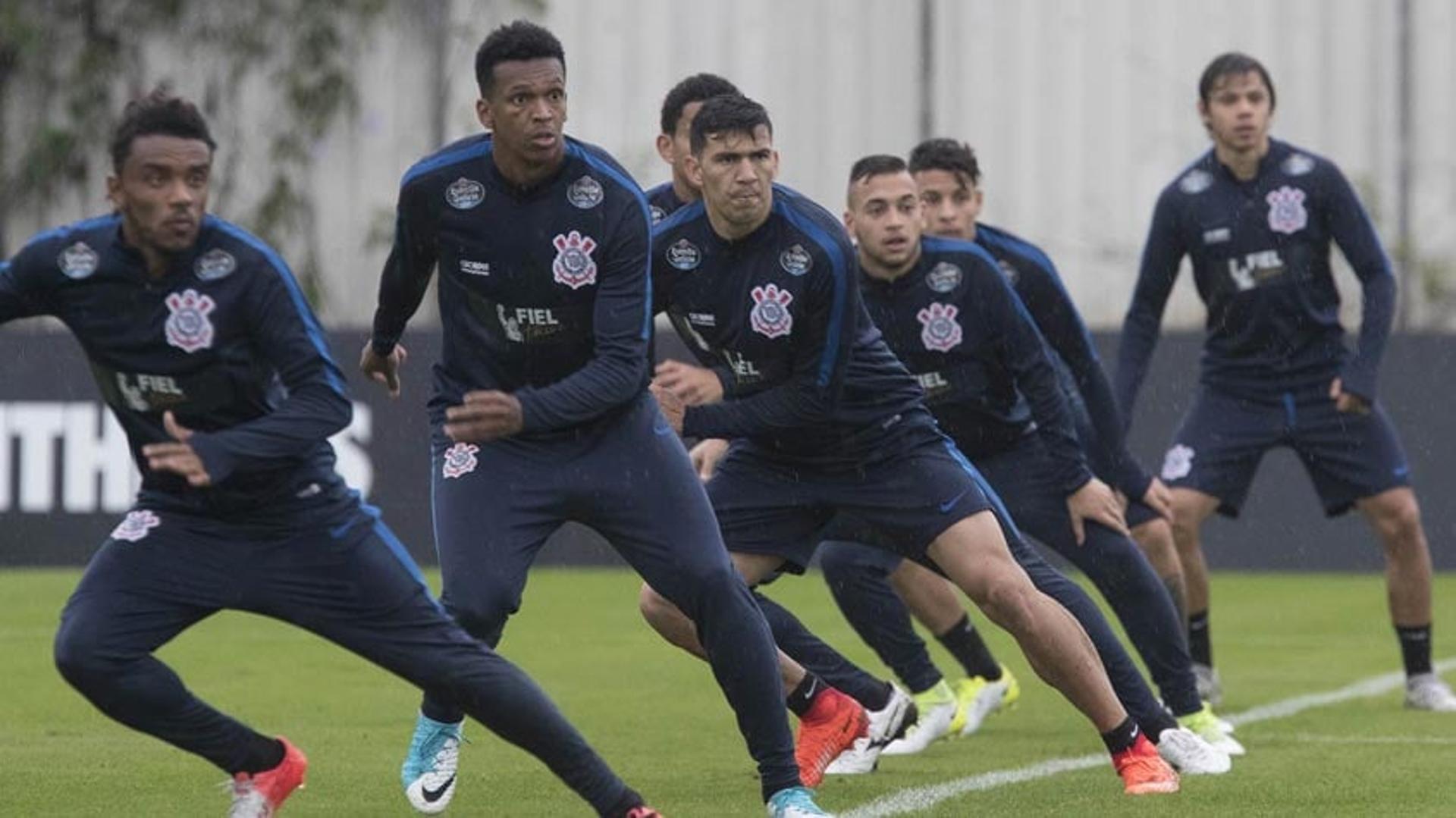 Imagens do treino desta terça-feira no CT