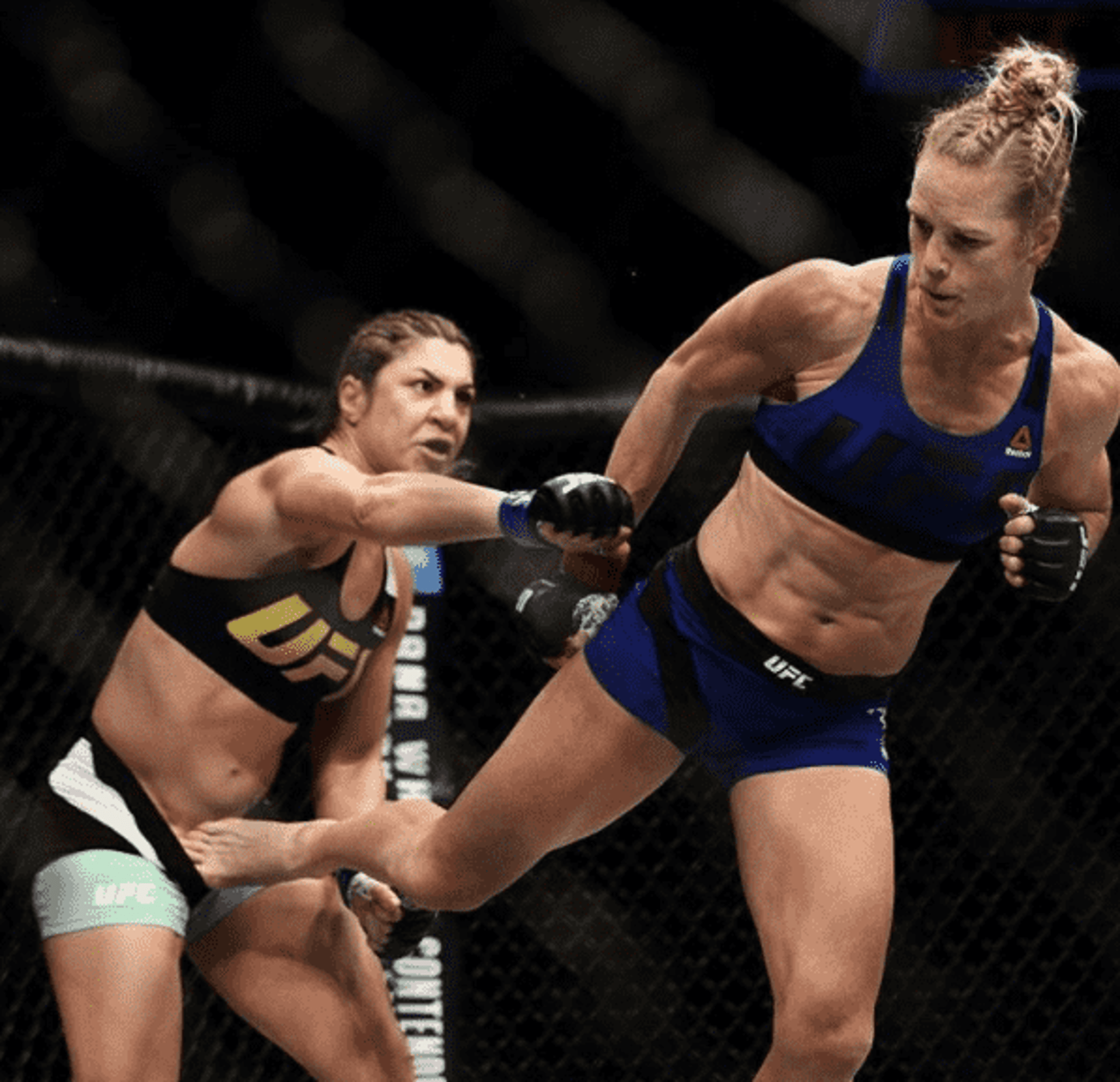 &nbsp;1- Holly Holm conquistou o nocaute mais espetacular do mês de junho no MMA