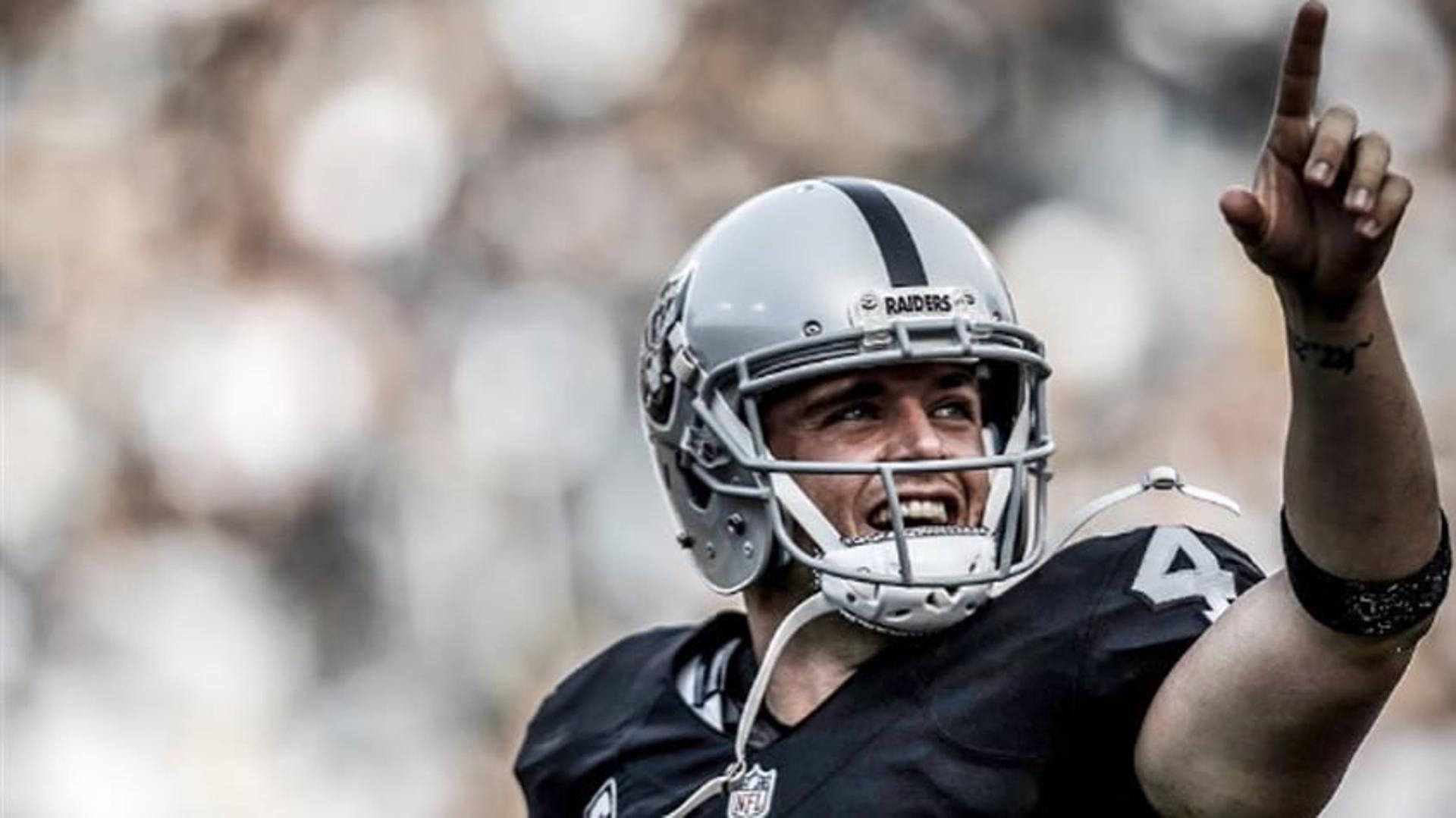 Derek Carr