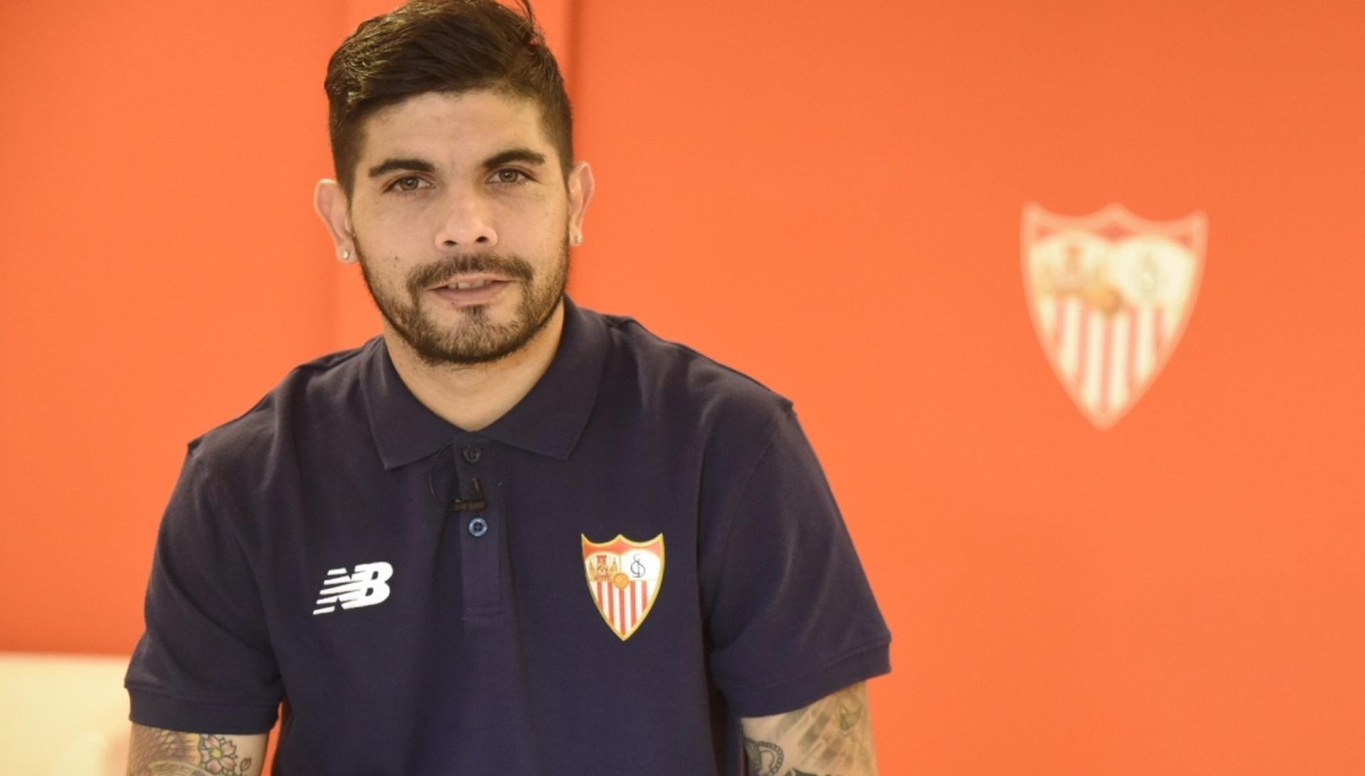 Banega anunciado no Sevilla