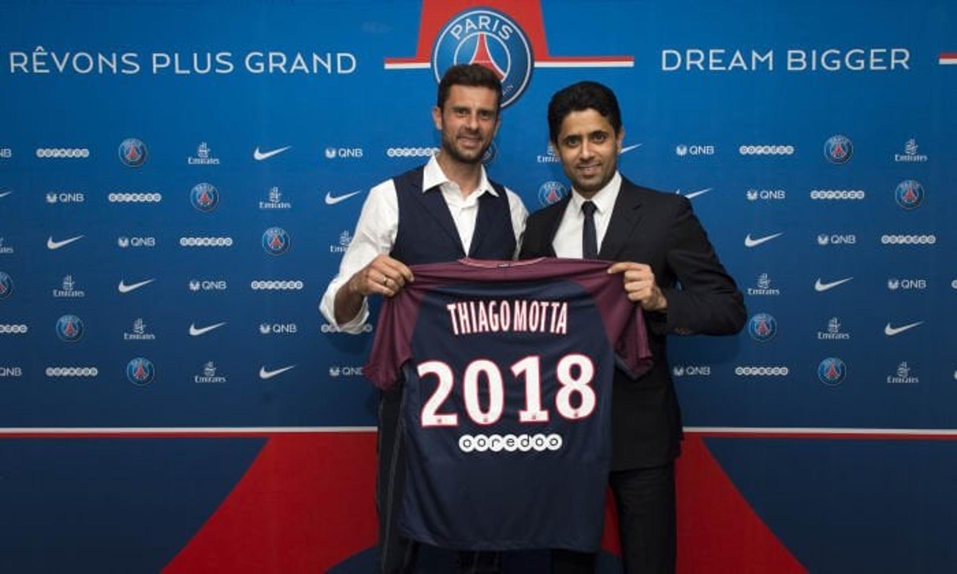 Thiago Motta renova com o PSG