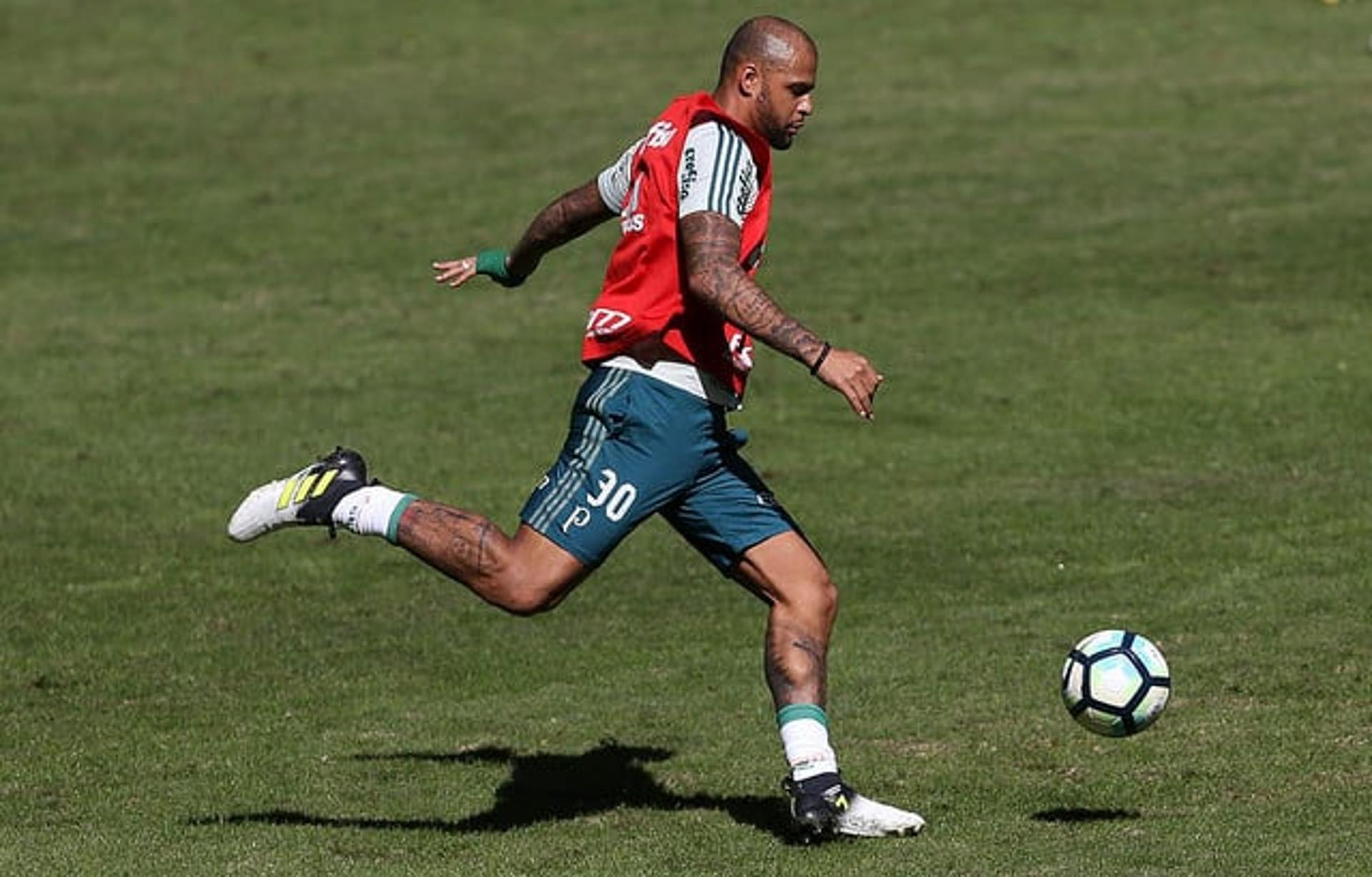 Felipe Melo durante o treino deste sábado, no Allianz Parque