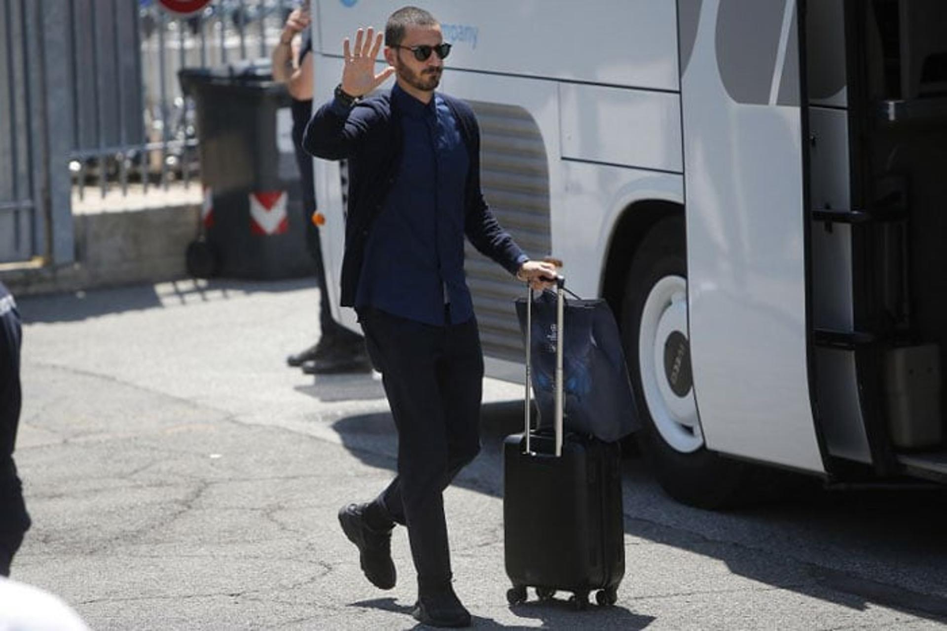 Milan - Antes ídolo da rival Juventus, o zagueiro Bonucci chega com o intuito de ser o líder do Milan, em busca dos tempos áureos de outrora