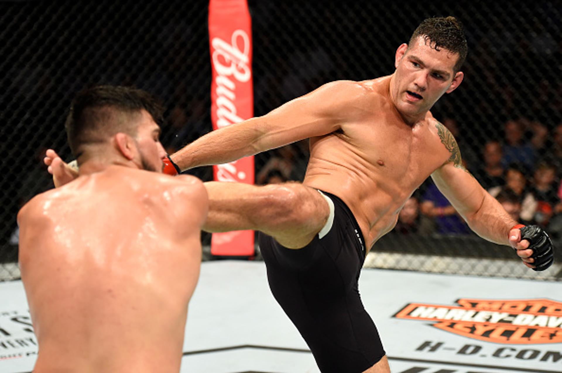 Chris Weidman derrota Kelvin Gastelum no UFC Long Island