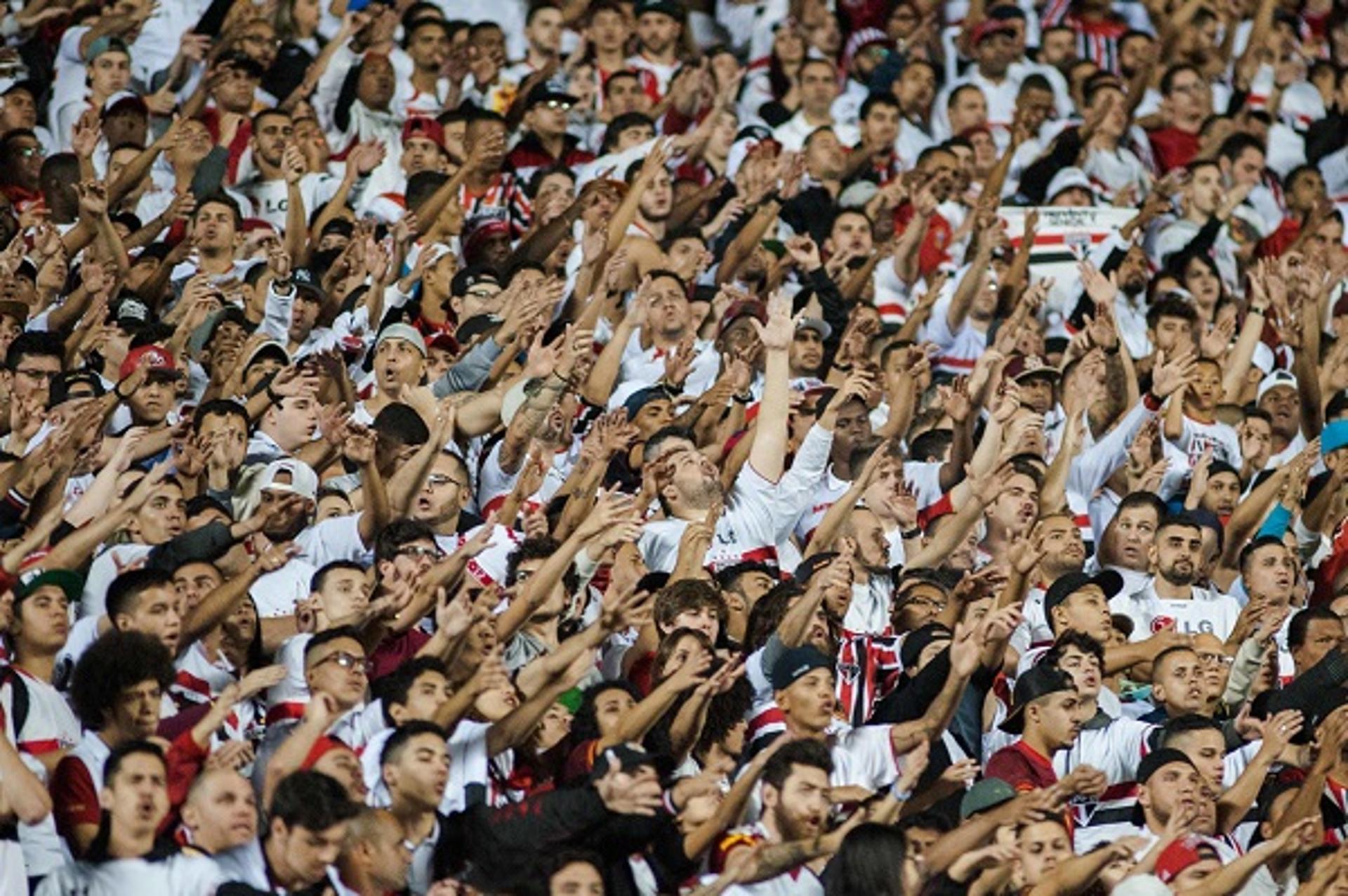 Torcida do São Paulo lotou o Morumbi nesta segunda