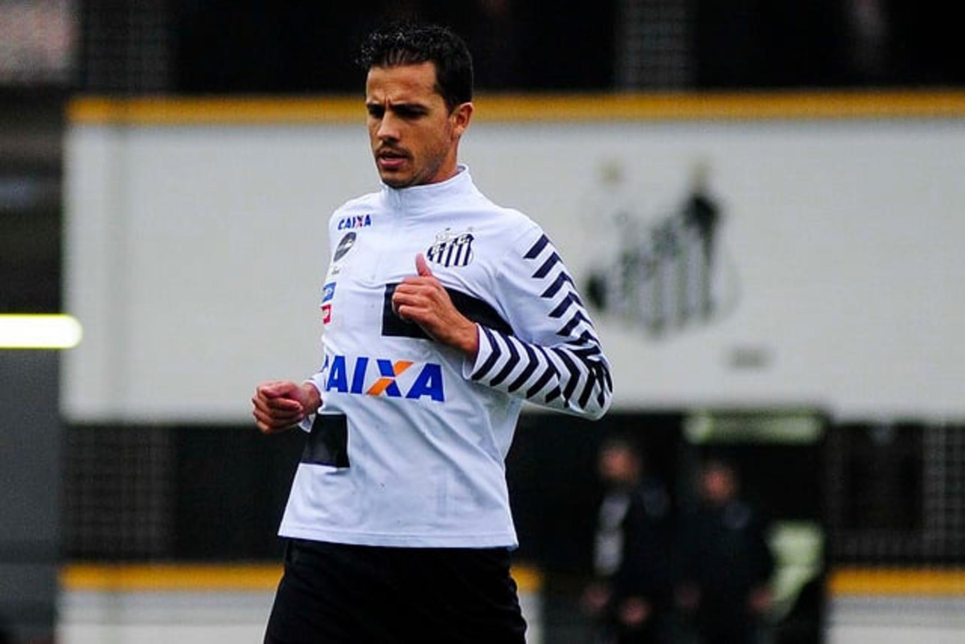 Nilmar, do Santos