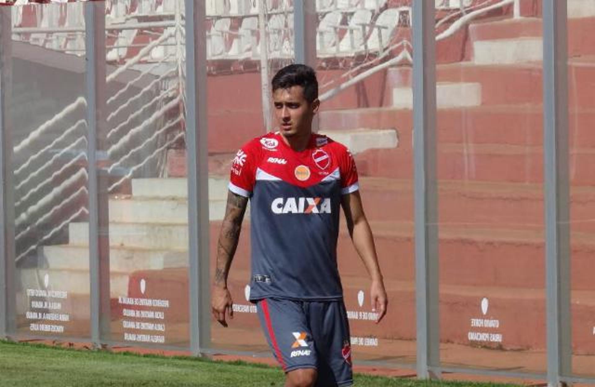 Marcelinho acertou contrato com o Vila Nova