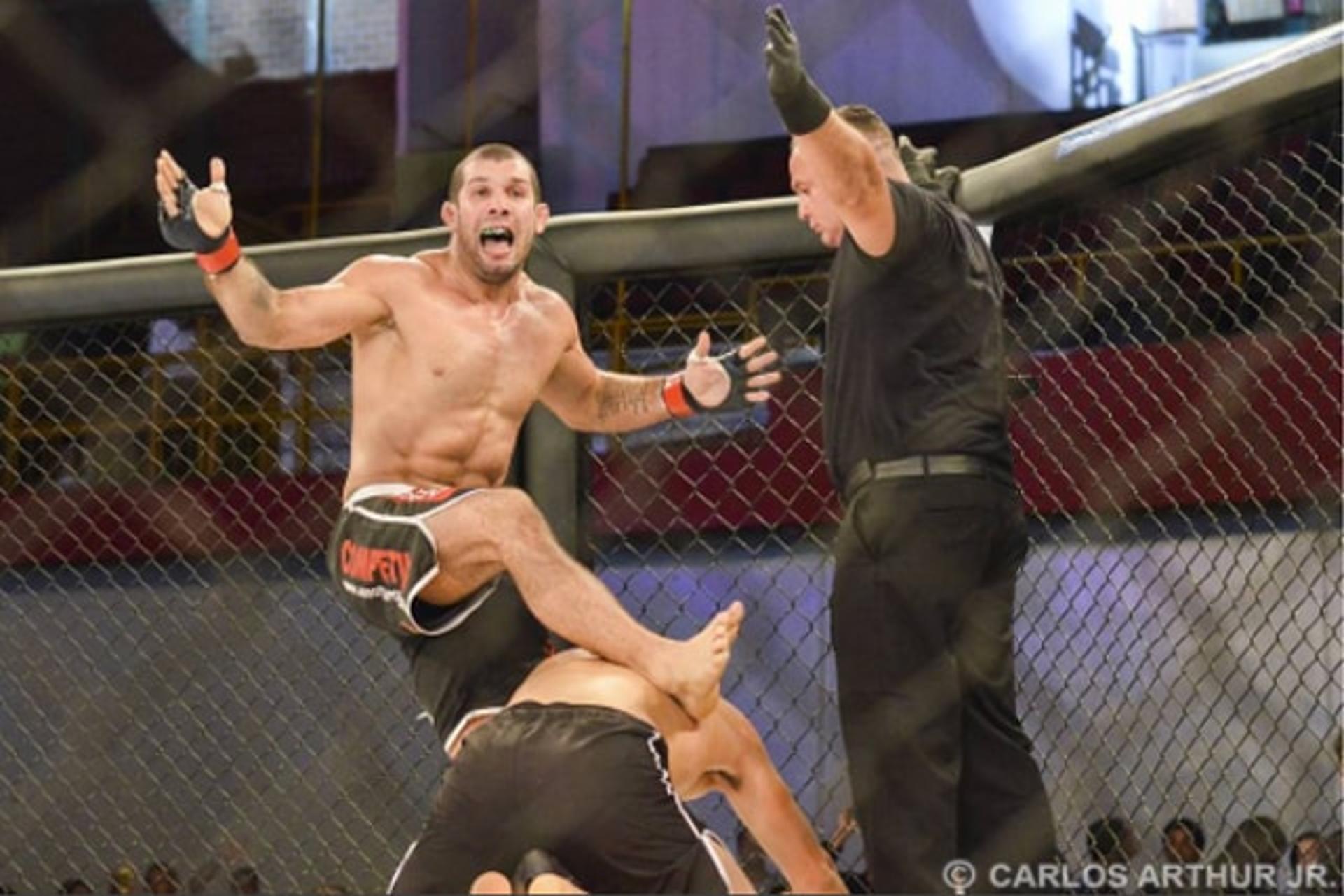 Depois de dominar o jiu-jitsu, Rodolfo Vieira faz segunda luta no MMA