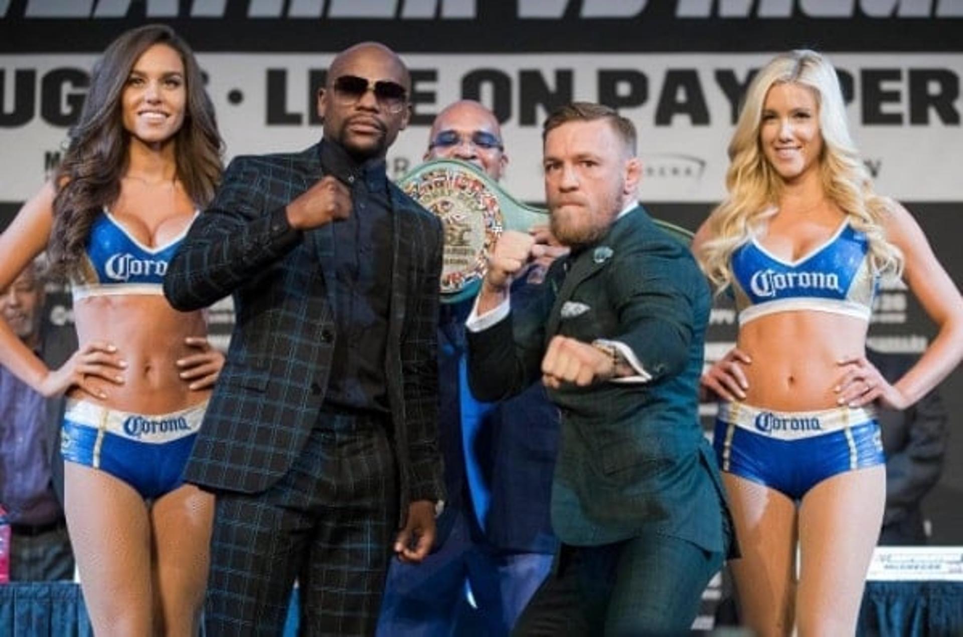 Floyd Mayweather e Conor McGregor se encaram antes de superluta