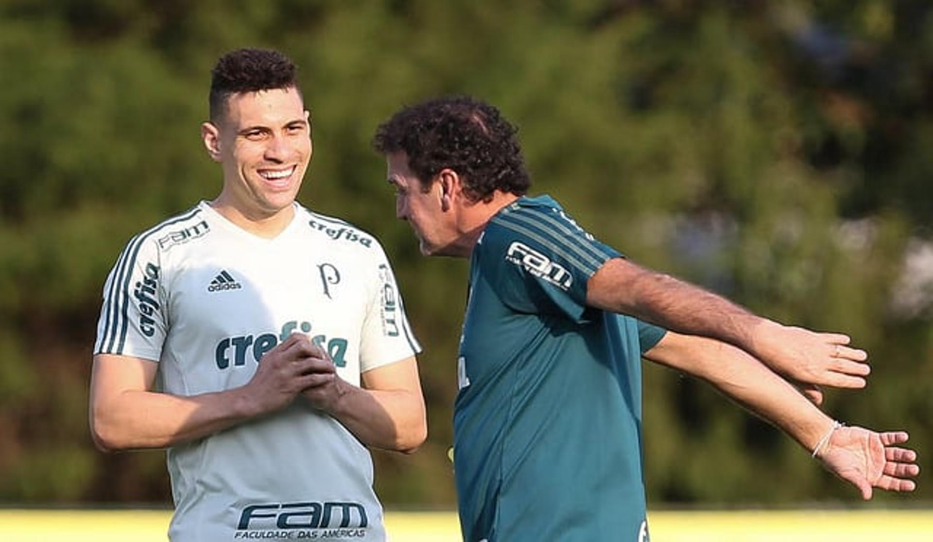 Treino do Palmeiras tem reuniões de Cuca e ovada em Tchê Tchê